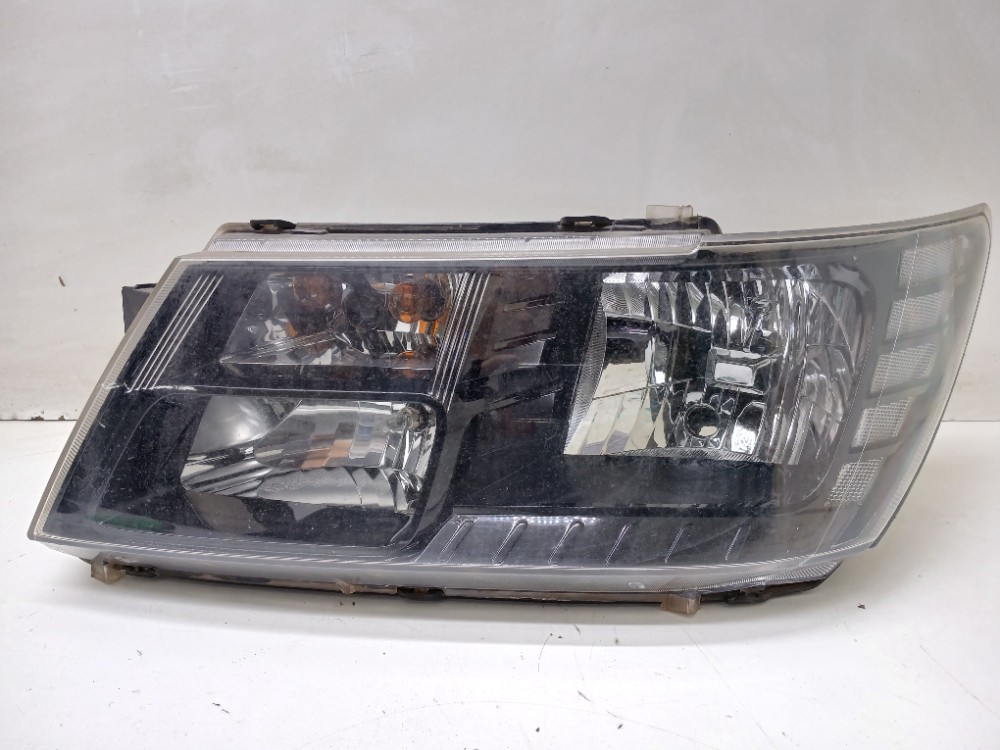 Farol Esquerdo Dodge Journey Rt 3.6 2017 2018 Gasolina  Esquerdo/motorista