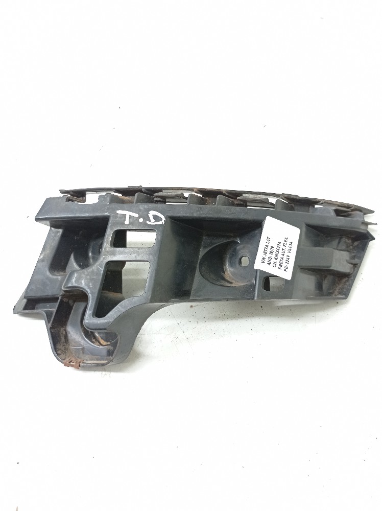 Guia Direito Parachoque Traseiro Vw Jetta Tsi 1.4 2018 2019