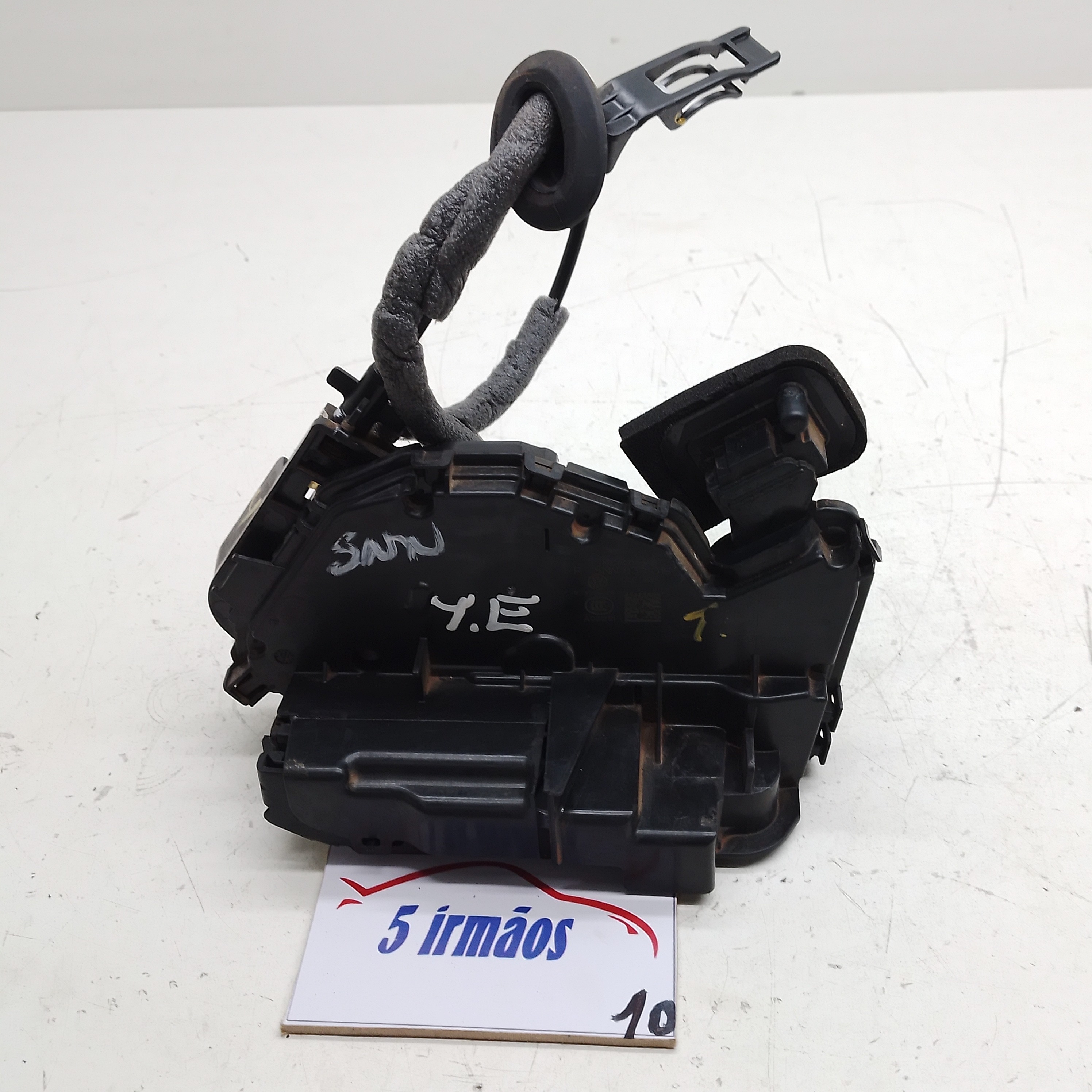 Fechadura Porta Traseiro Esquerdo Vw Jetta 1.4 2018 / 2019