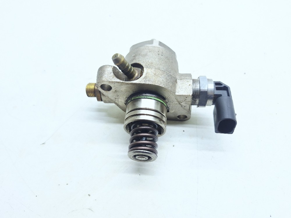 Bomba Alta Pressão Vw Passat Tsi 2.0 2016 2017 06l127025t