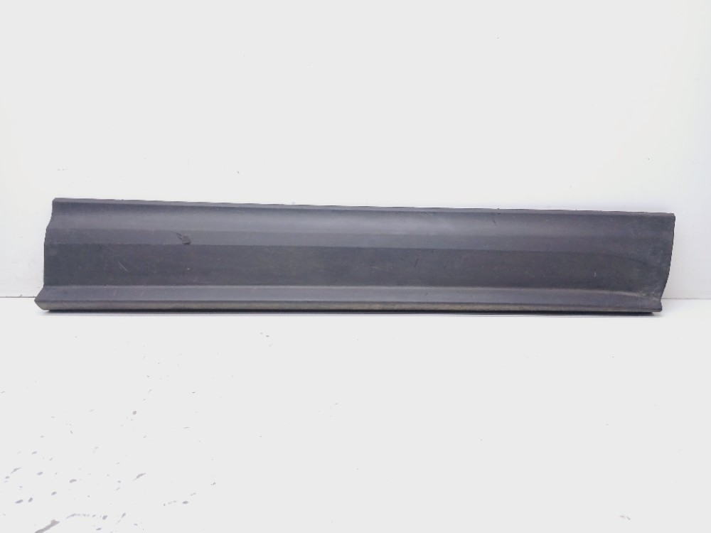 Acabamento Porta Dianteira Direita Gm Equinox 2.0 2017 2018