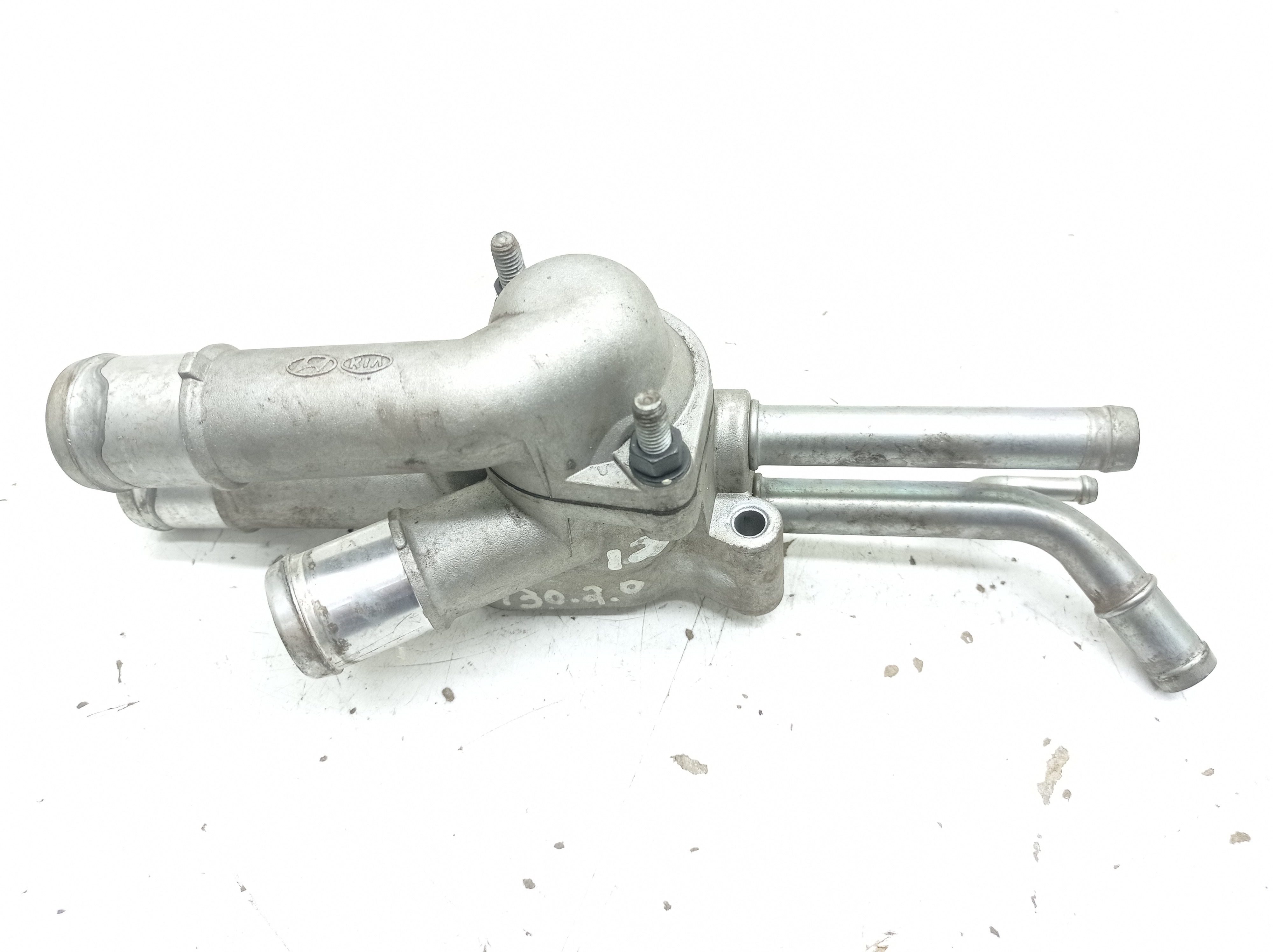 Carcaça Válvula Termostática Hyundai I30 2.0 2011 2012