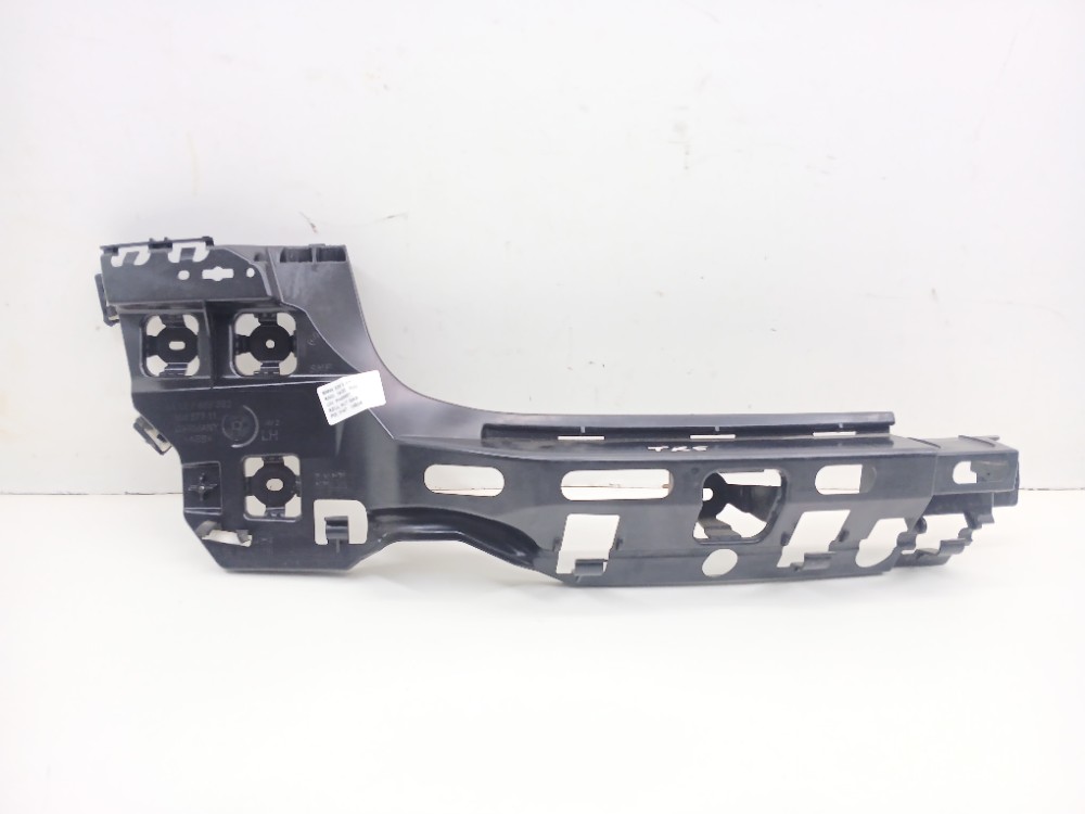 Suporte Esquerdo Parachoque Traseiro Bmw 320i 2.0 G20 2020