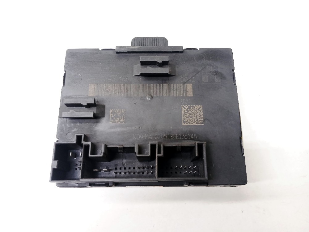 Modulo Porta Traseiro Direito Vw Passat 2.0 2018 5q0959595