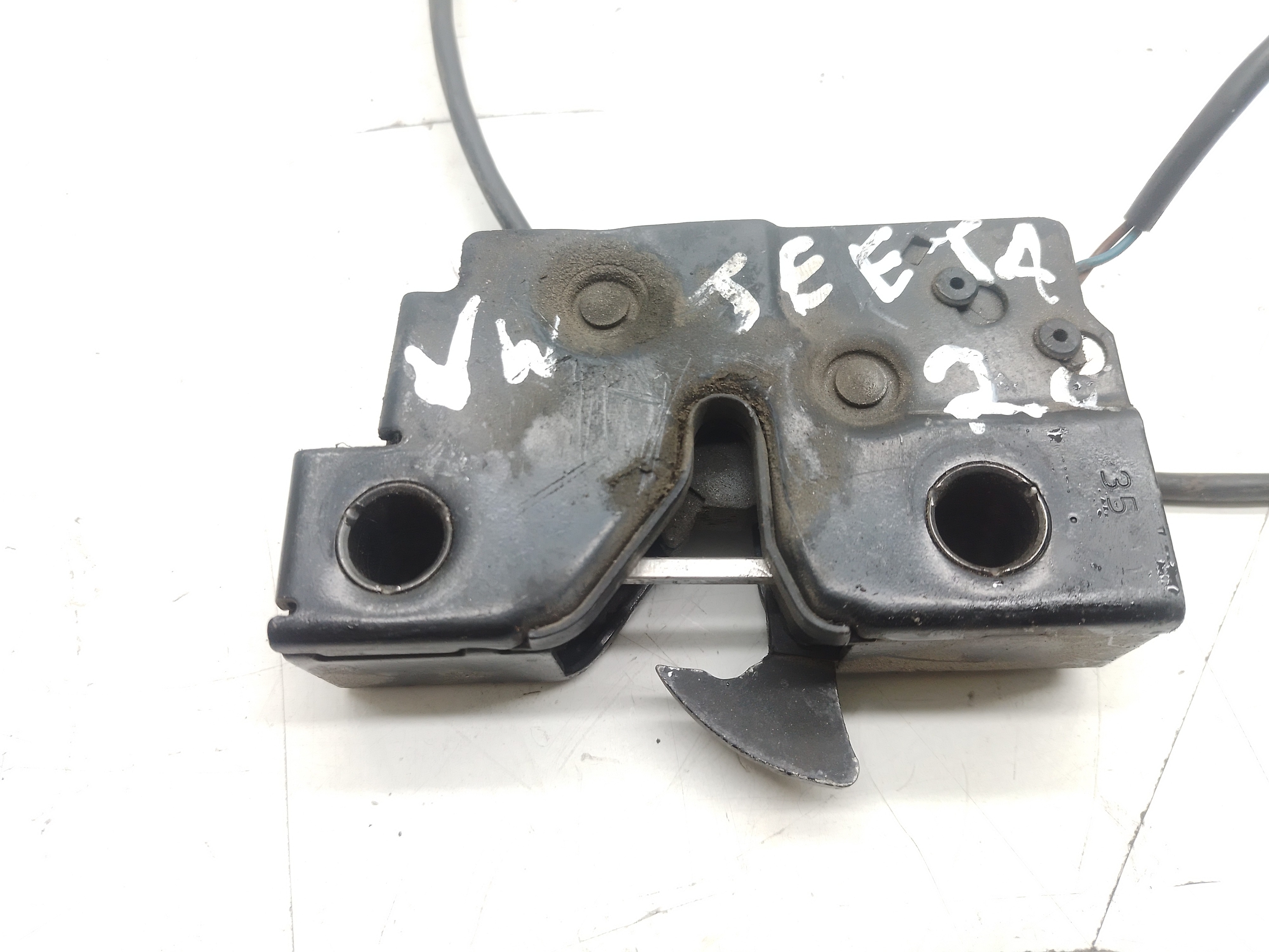 Fechadura Capô Vw Jetta Tsi 2.0 2011 / 2012