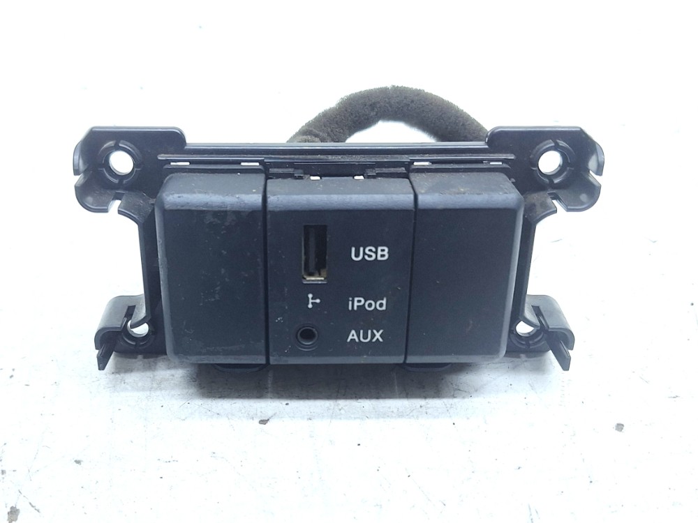 Entrada Usb Auxiliar Hyundai Santa Fé 3.5 2012