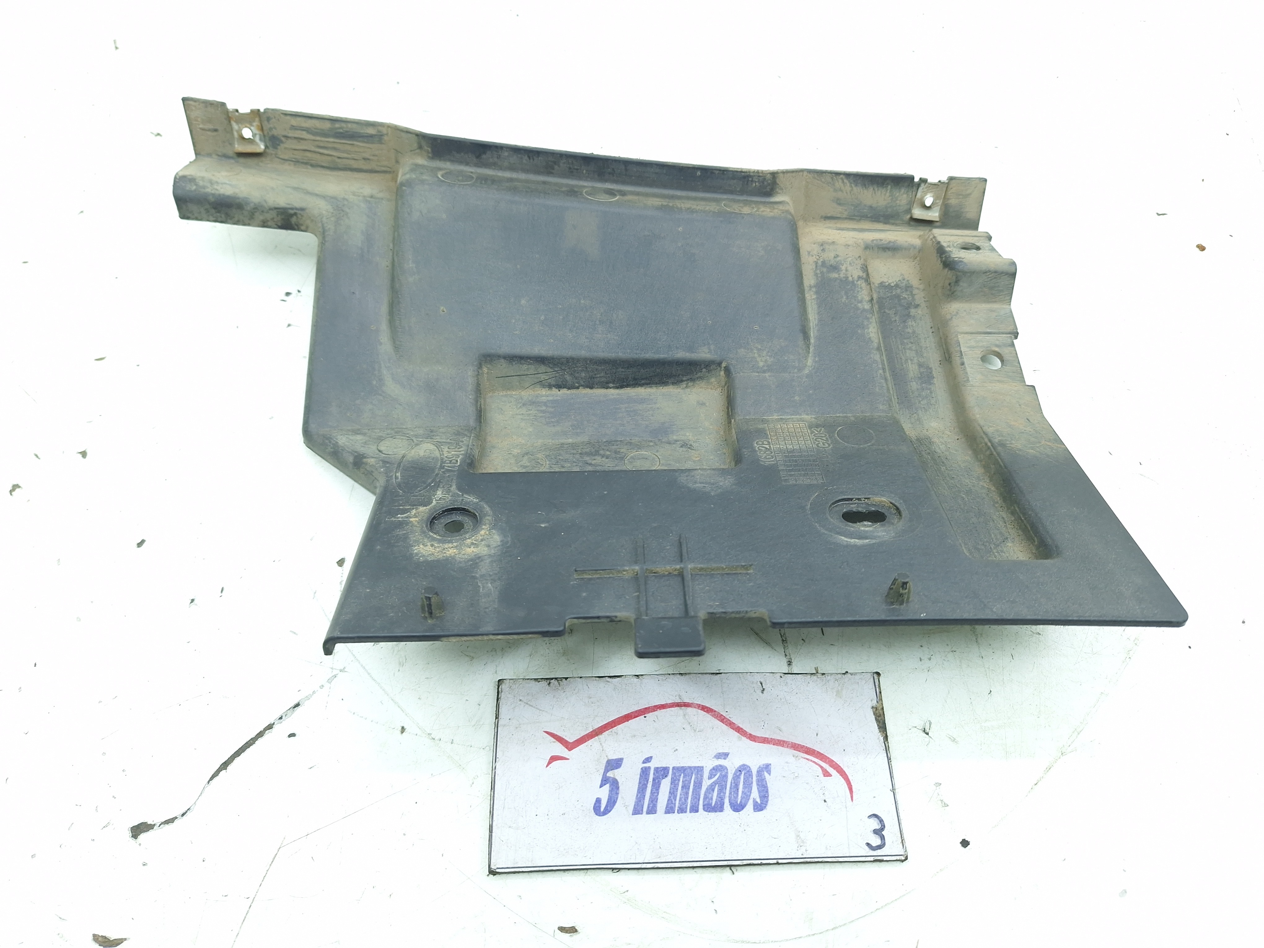 Suporte Esquerdo Parachoque Traseiro Freelander 2 3.2 2010