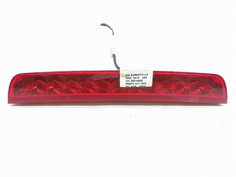 Luz Breaklight Kia Sorento 3.5 2012 2013 927002p0