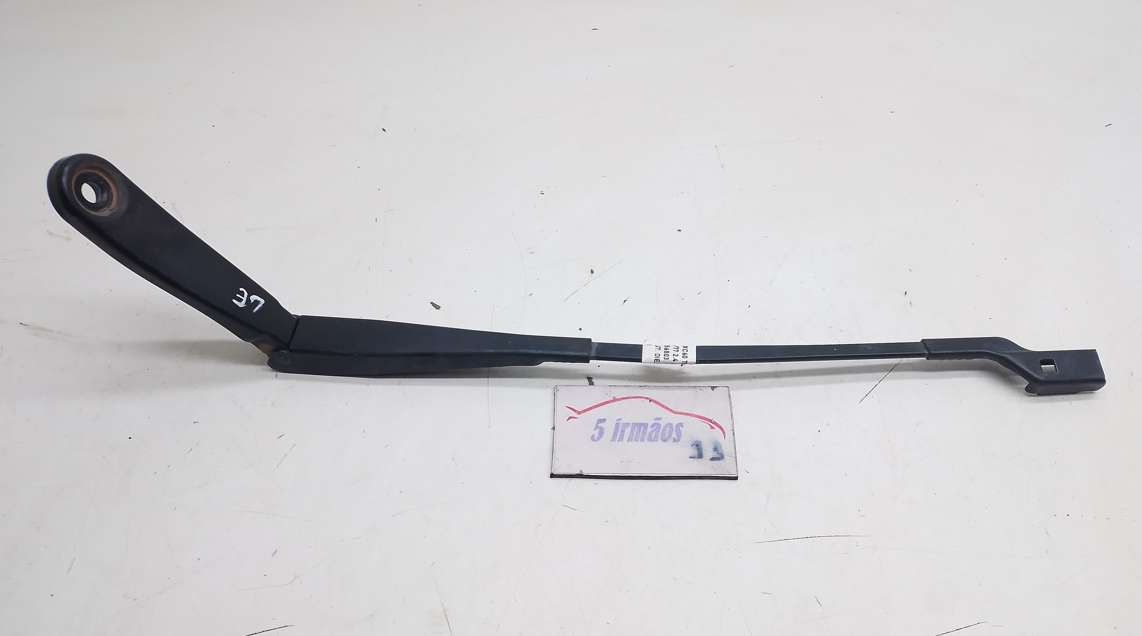 Braço Esquerdo Limpador Parabrisa Volvo Xc60 2.4 2017  Esquerdo