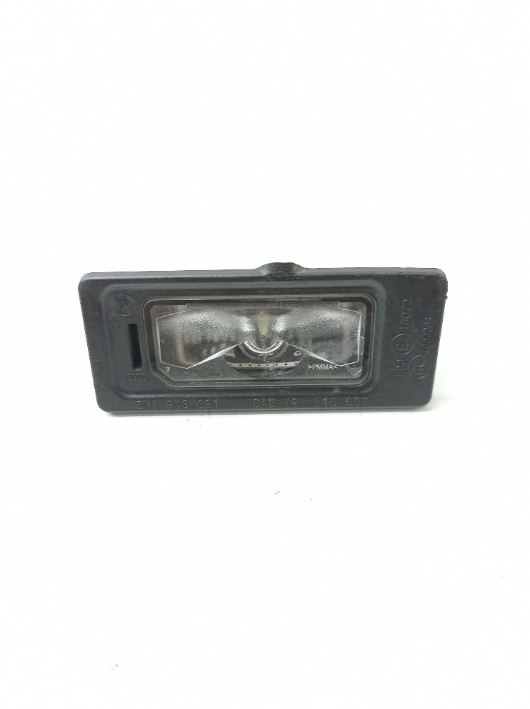 Luz Placa Traseira Jetta Tsi 1.4 2018 2019 5na943021