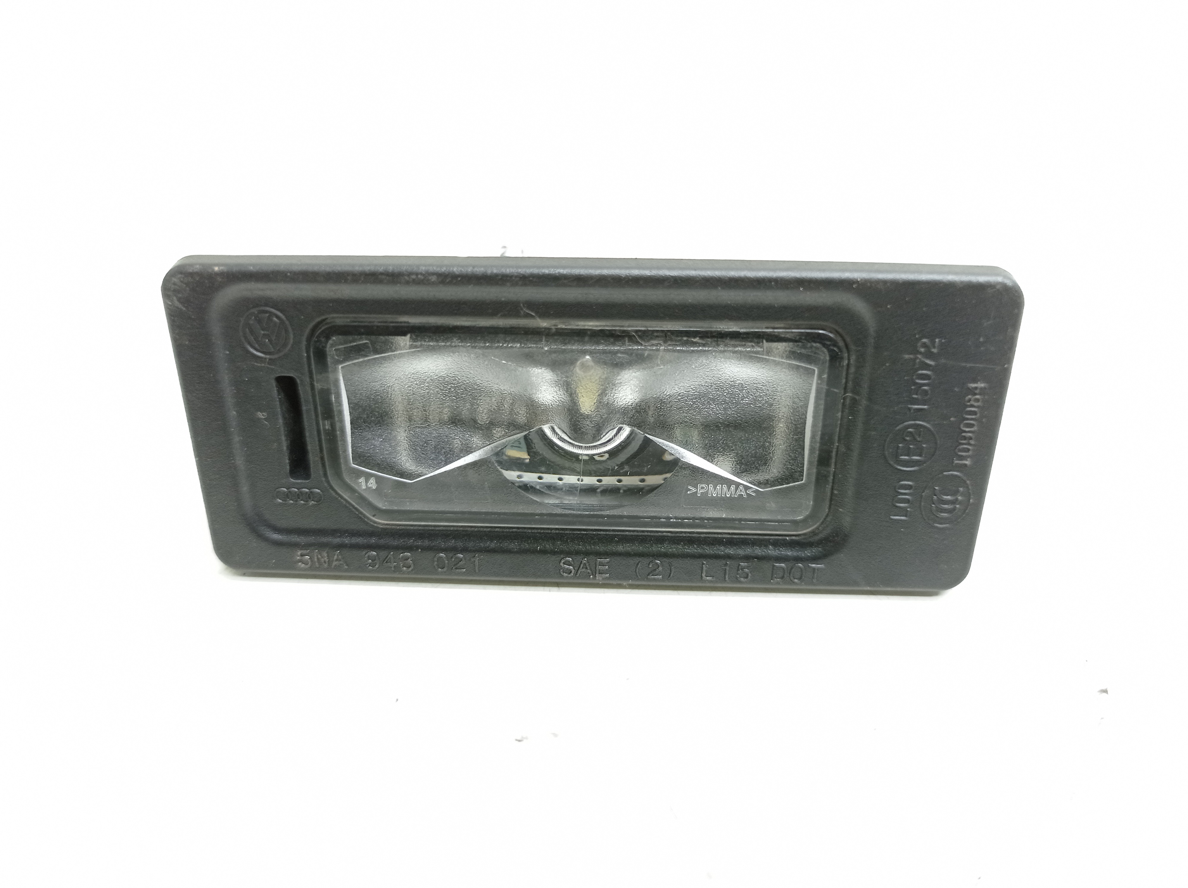 Luz Placa Audi A3 Tfsi 2.0 2020 / 2021 Nº5na943021
