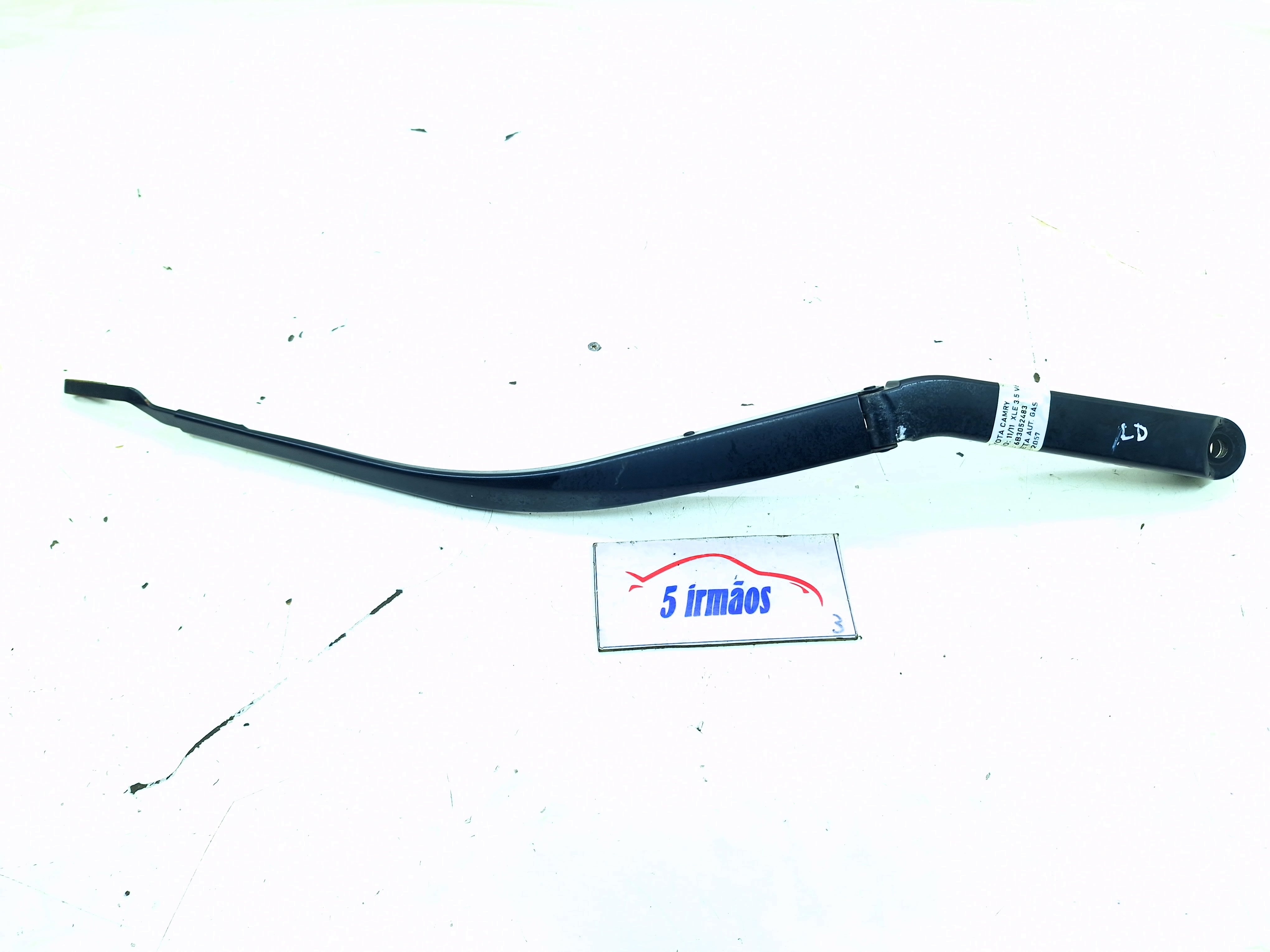 Braço Direito Limpador Parabrisa Toyota Camry 3.5 2011  Direito