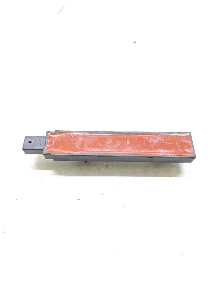 Sensor keyless Vw Jetta Gli 2.0 2023 2024 5k0962132a