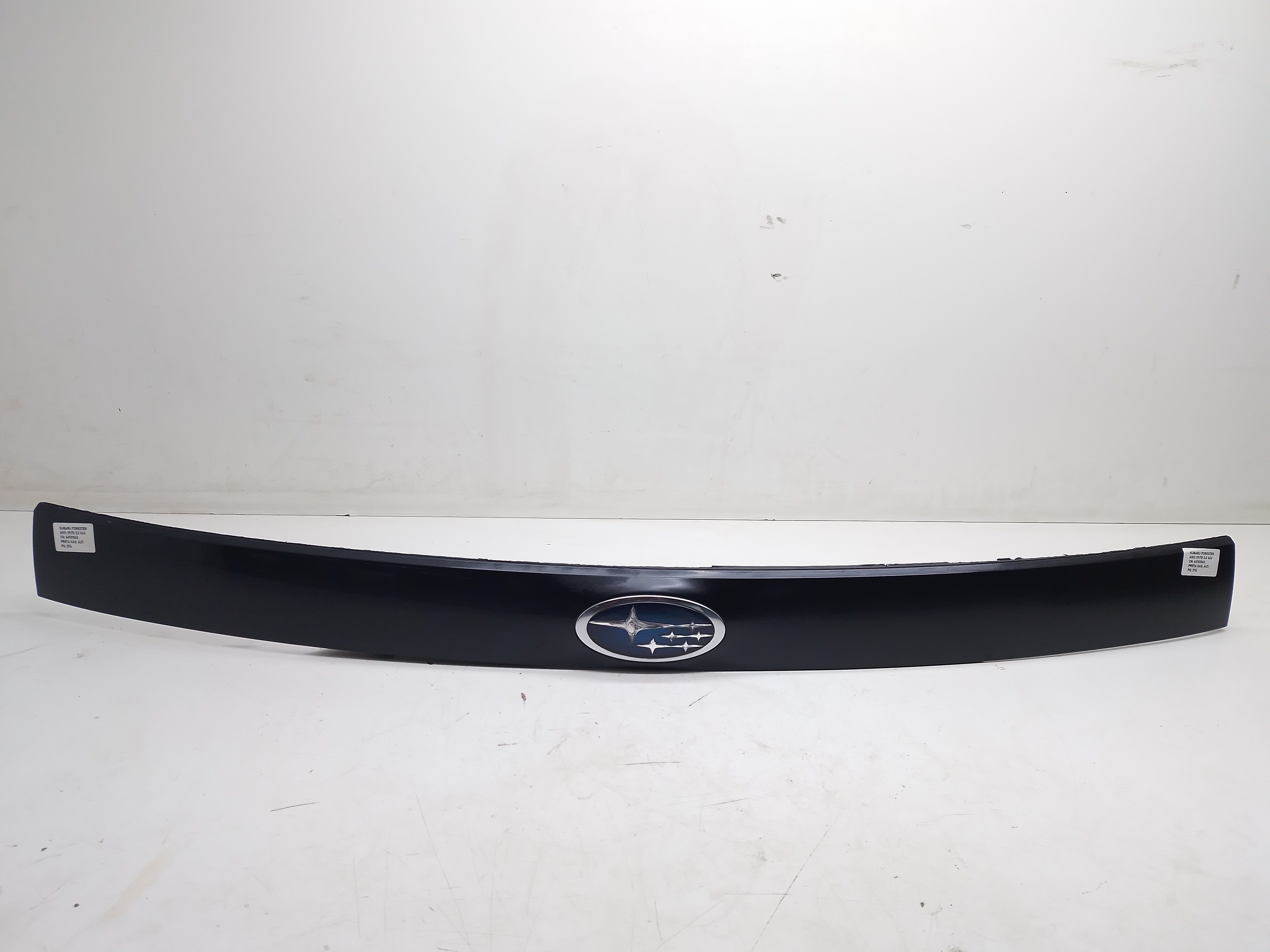 Acabamento Tampa Traseira Subaru Forester 2.0 2009 / 2010