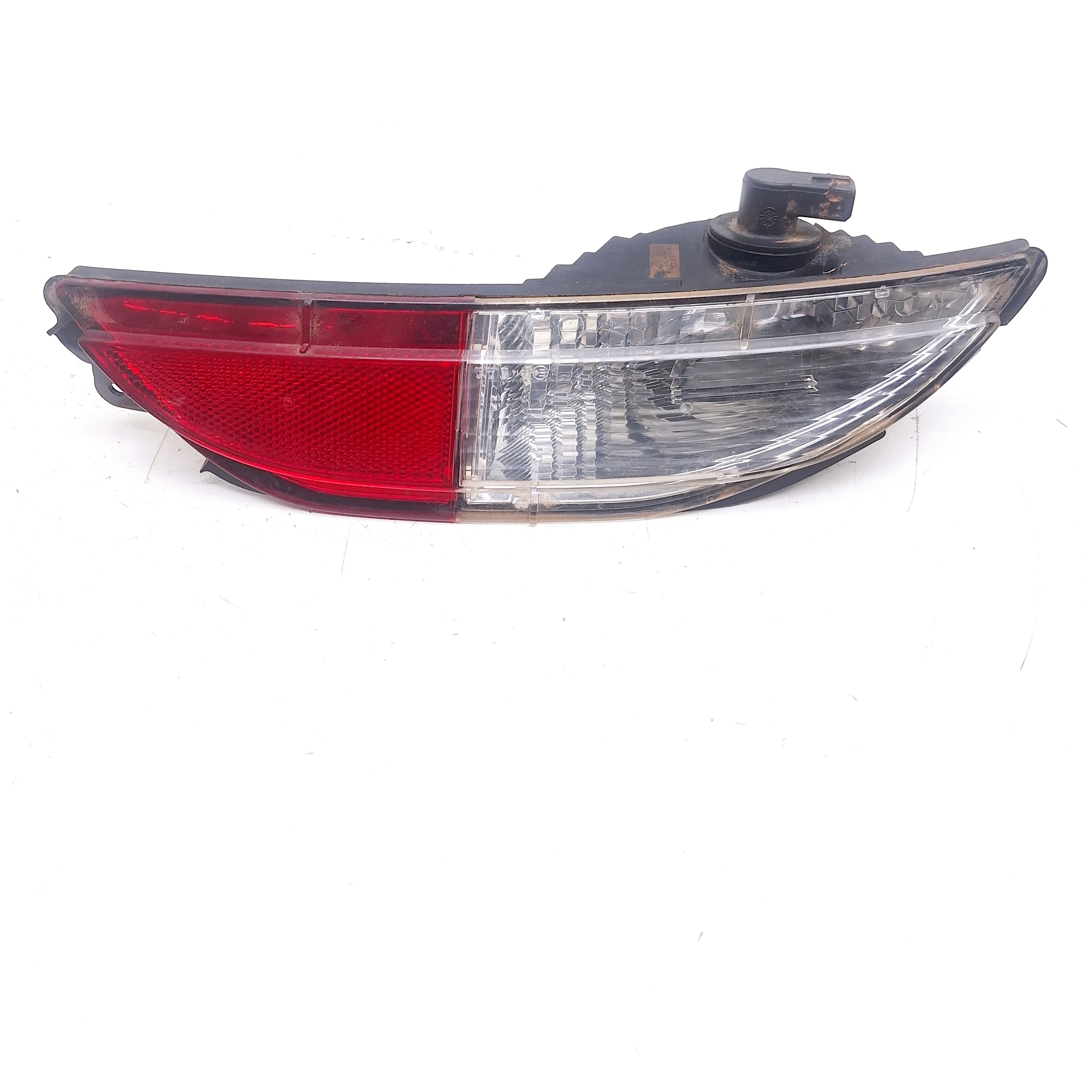 Lanterna Parachoque Traseiro Esquerdo Fiat Toro 2.0 2021 Vermelho
