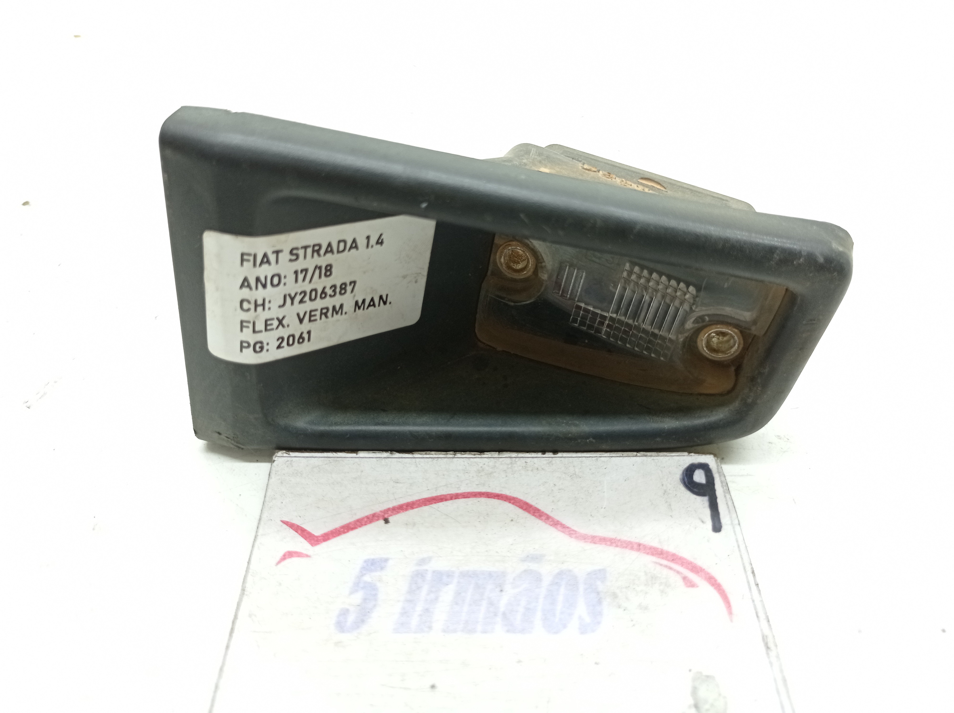 Lanterna Direita Luz Placa Fiat Strada 1.4 2010 / 2011