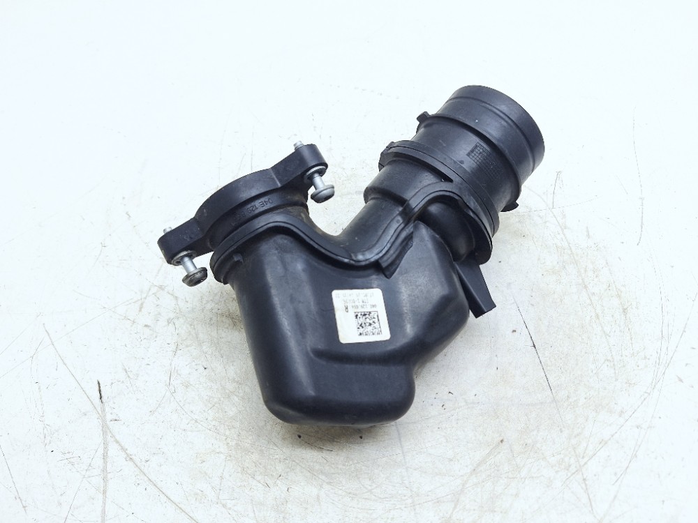 Duto Ar Turbina Vw Jetta Rl 1.4 2020 04e129656r