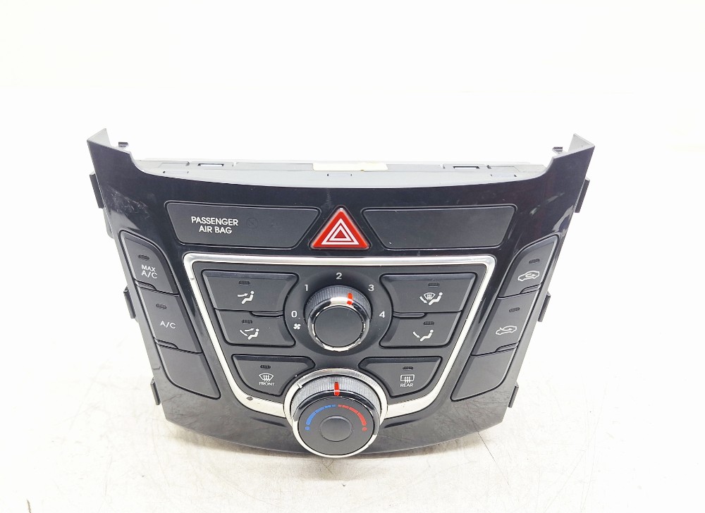 Comando Ar Condicionado Hyundai I30 1.8 2013 2014 97250a5xxx