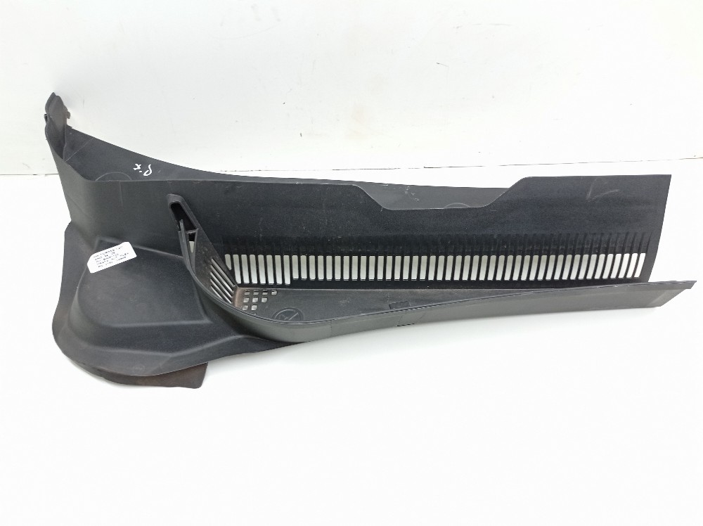 Acabamento Churrasqueira Direito Vw Tcross Tsi 1.4 2025