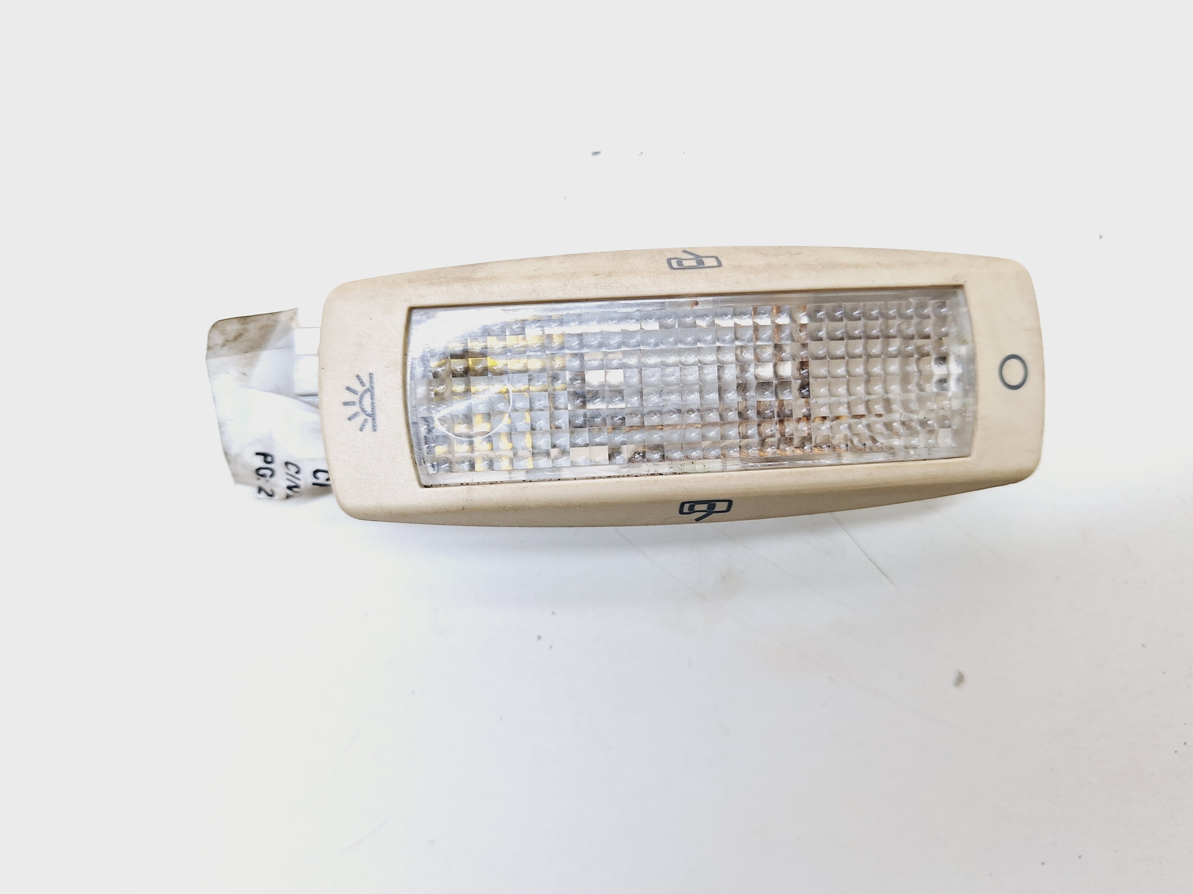 Luz Teto Cortesia Traseiro Esquerdo Vw Tiguan 2.0 2011/2012