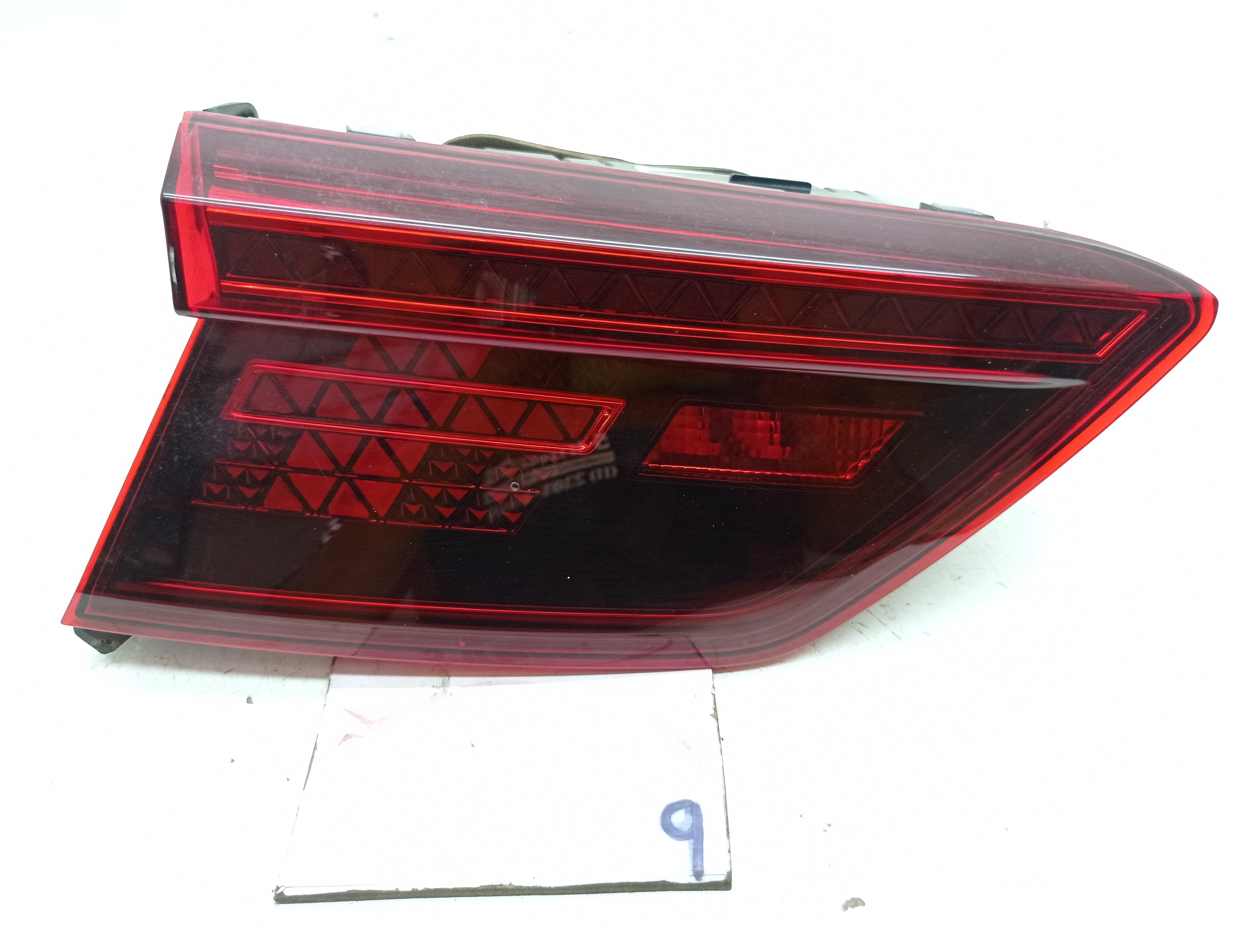 Lanterna Esquerda Tampa Traseira Vw Tiguan Tsi 2.0 2019 Esquerdo/motorista