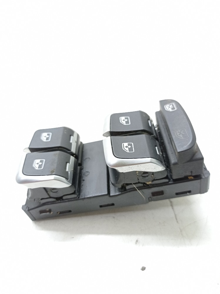 Botão Vidro Dianteiro Esquerdo Audi A3 Tfsi 2.0 2019 2020