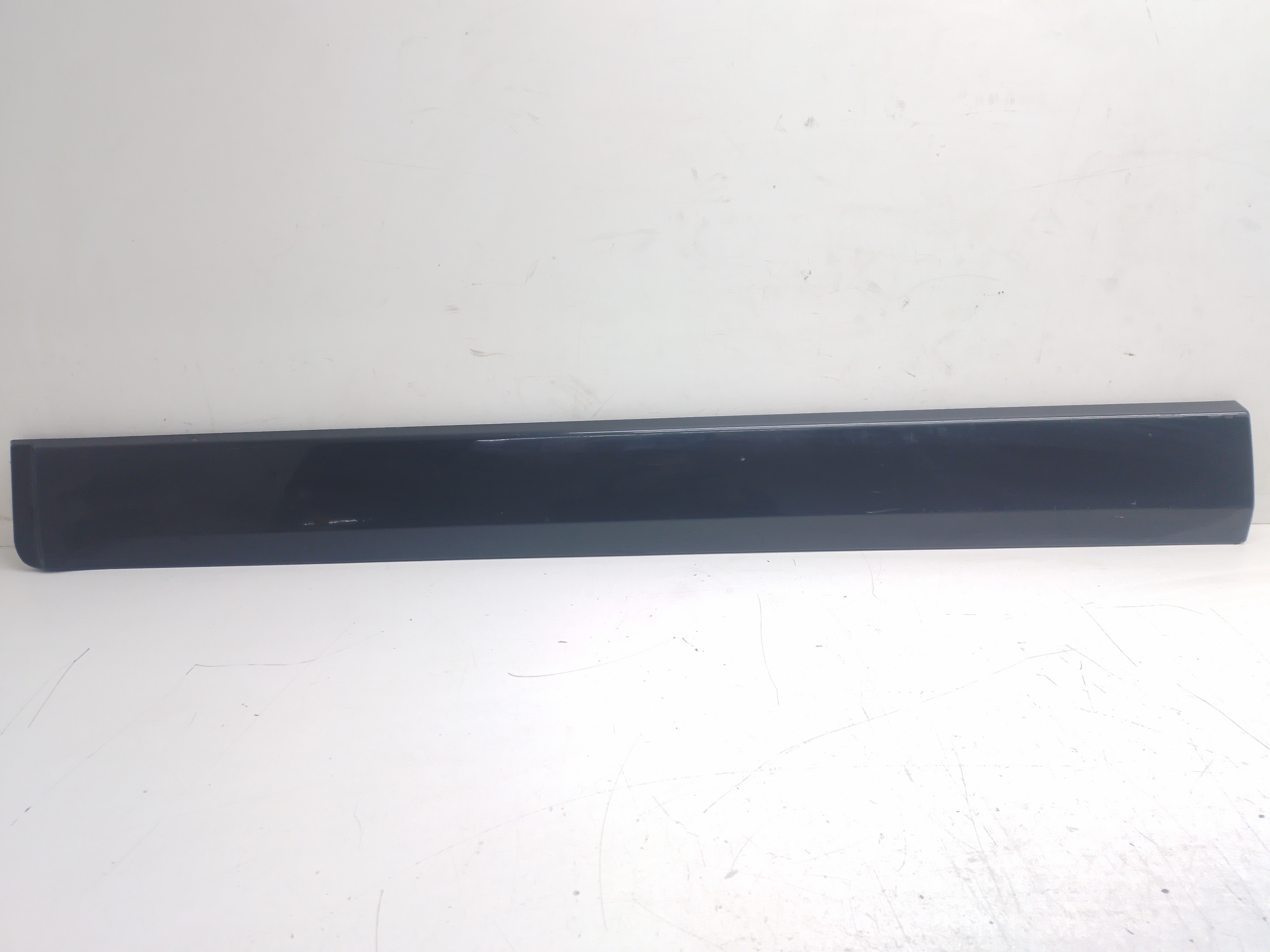 Friso Porta Dianteira Esquerda Gm Captiva 3.6 2009 25859833 Preto