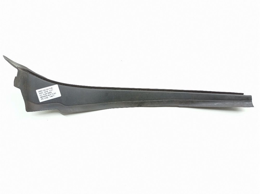 Acabamento Paralama Esquerdo Bmw 320i 2.0 2018 10808611
