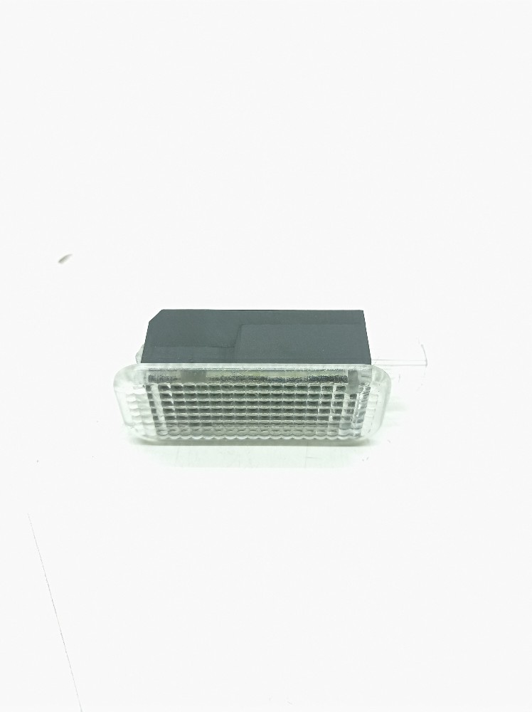 Luz Cortesia Dianteira Direita Audi A3 Sedan Tfsi 2.0 2016