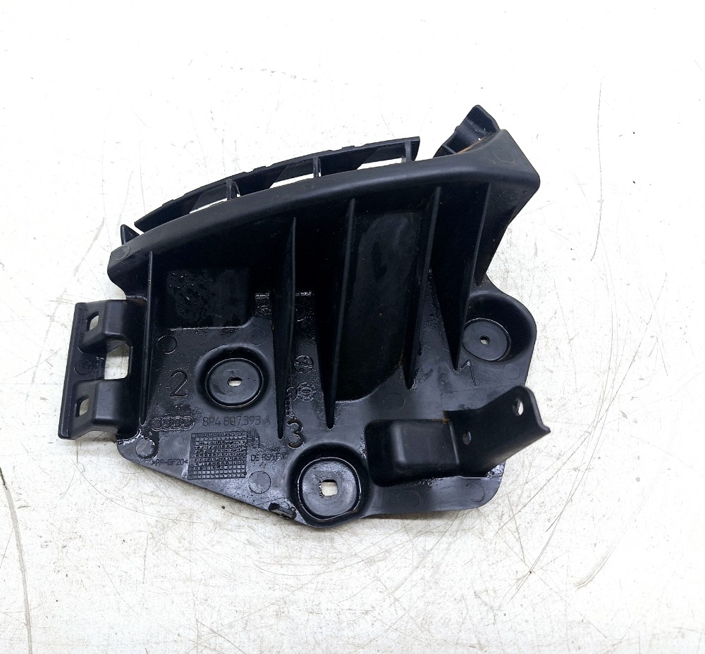 Guia Esquerdo Parachoque Dianteiro Audi A3 2.0 2010 2011