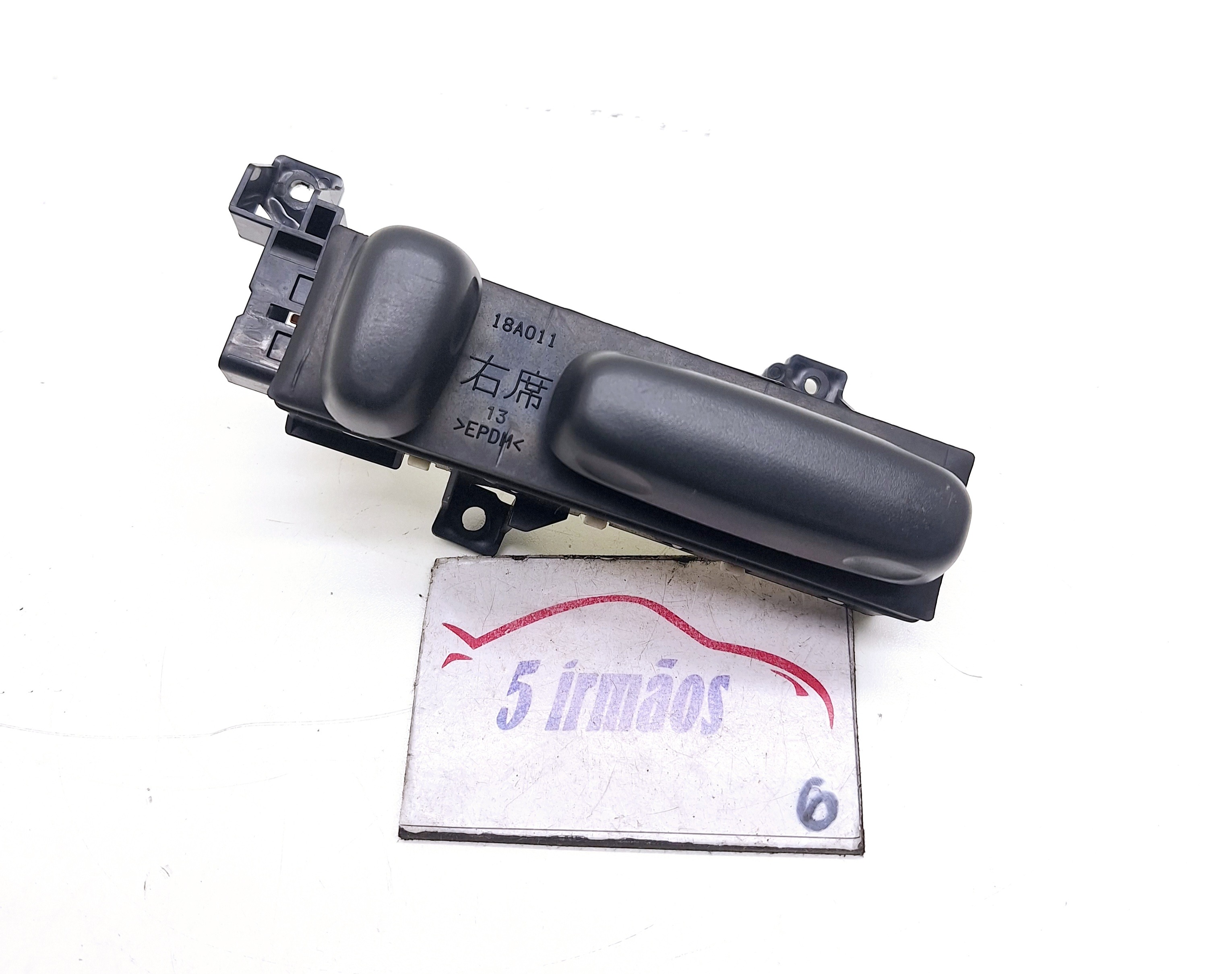 Comando Ajuste Banco Dianteiro Direito Camry 3.5 V6 2011