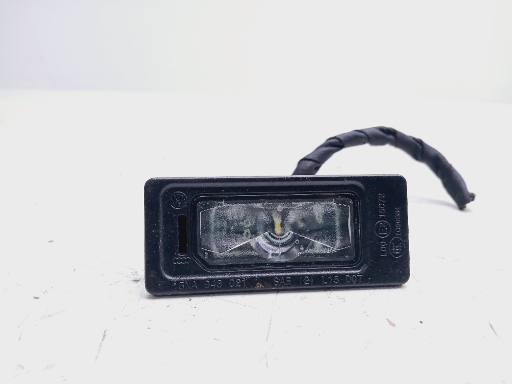 Luz Placa Traseira Vw Taos 1.4 2022 2023 5na943021