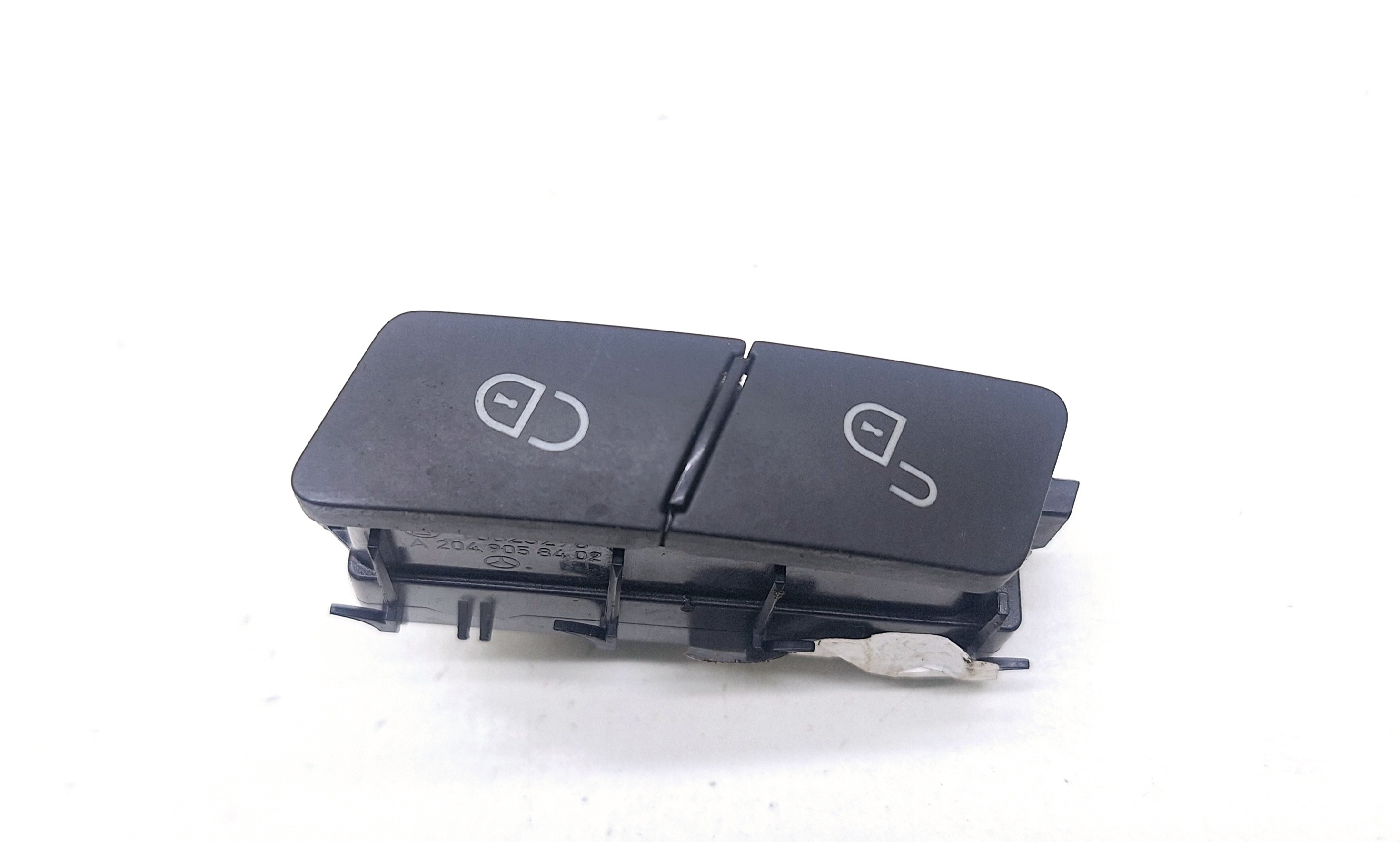 Botão Trava Destrava Mercedes Cla200 1.6 2015 Nºa2049058402