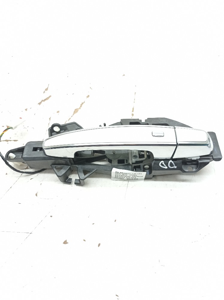 Maçaneta Externa Dianteira Direita Gm Equinox 2.0 2018 2019