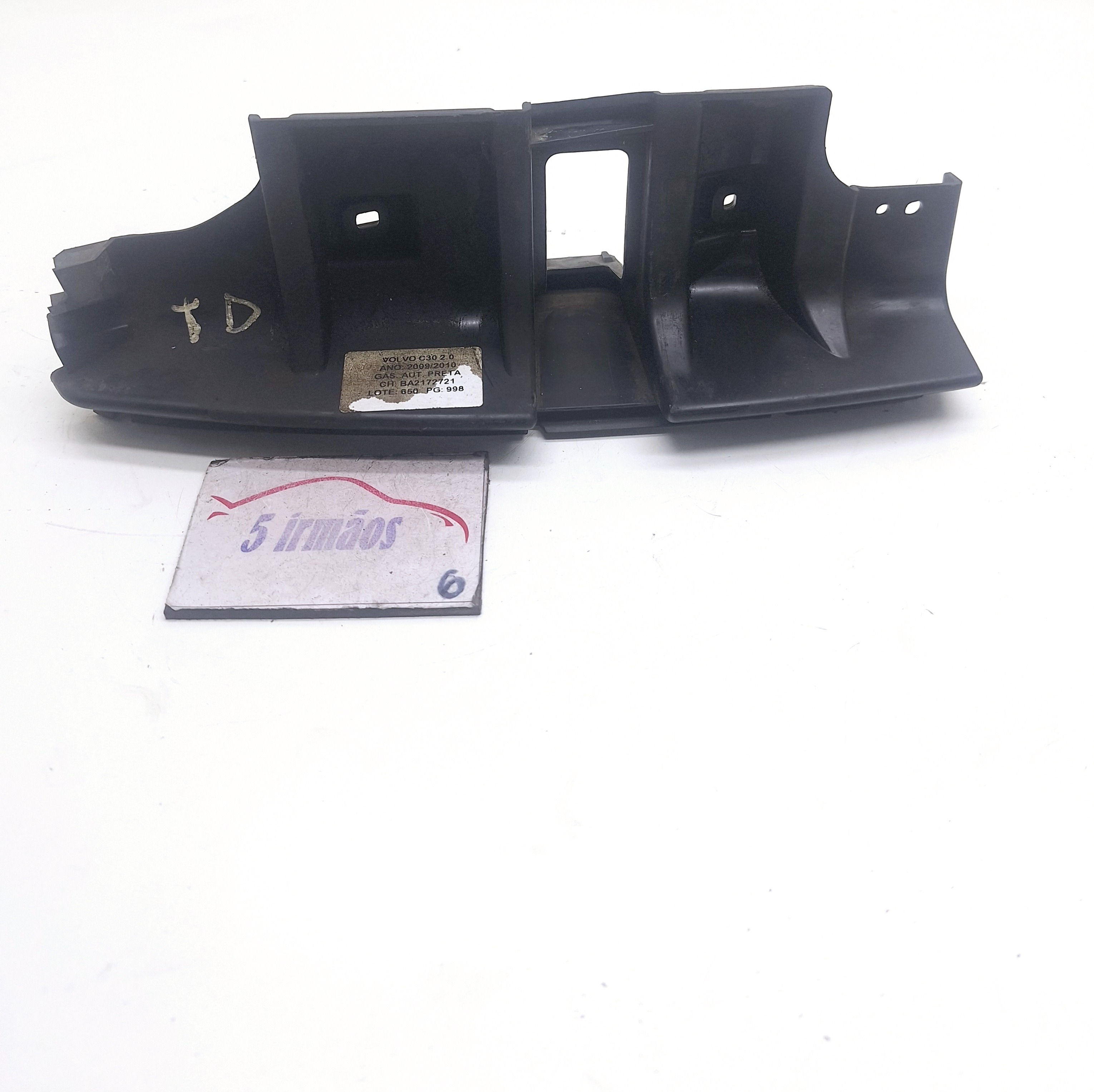 Guia Parachoque Traseiro Direito Volvo C30 2.0 2009 2010