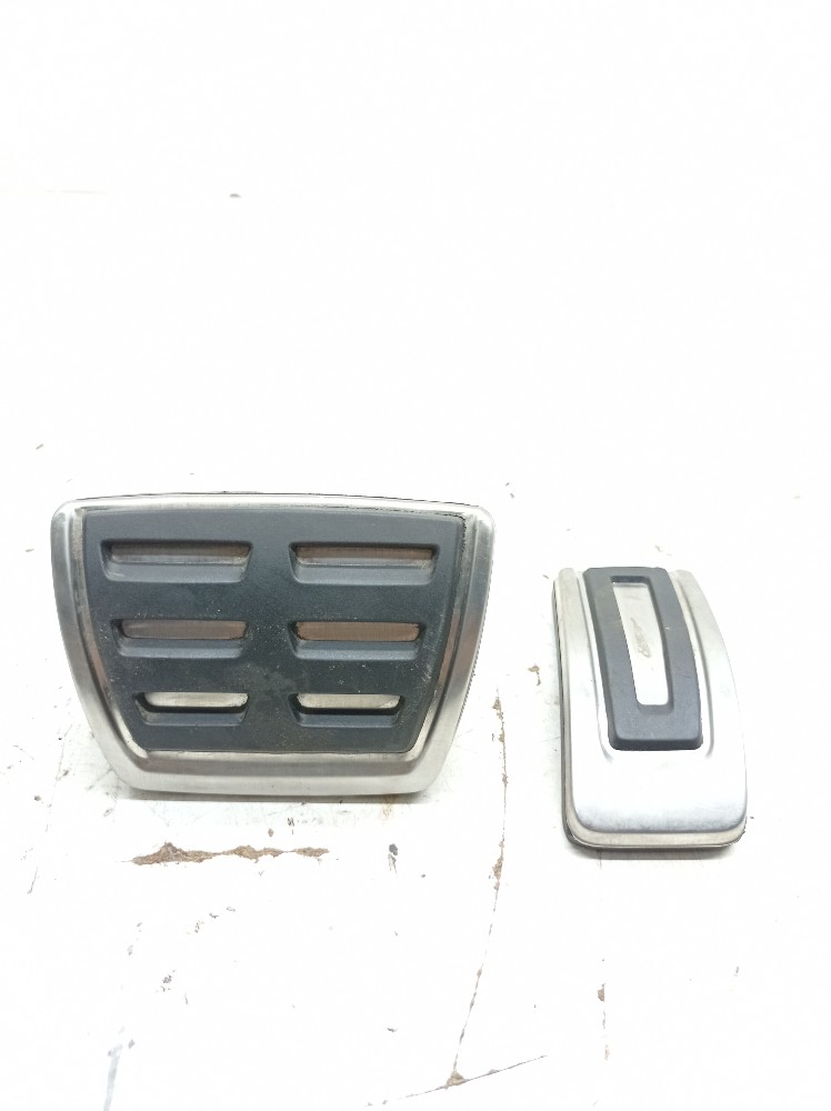 Acabamento Par Pedal Volkswagen Taos Tsi 1.4 2023