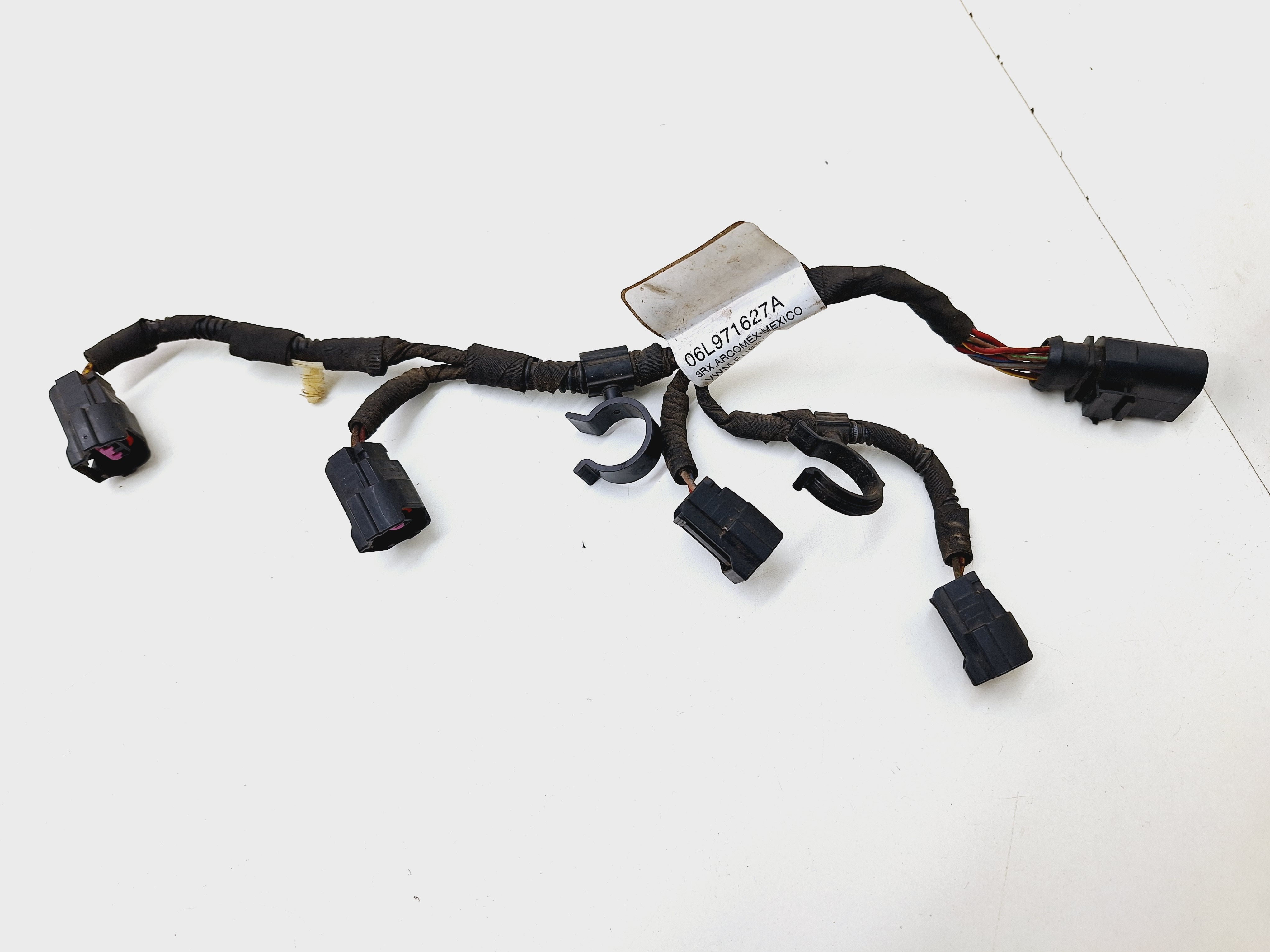 Chicote Bico Injetor Volkswagen Tiguan 2.0 2019 Nº06l971627a