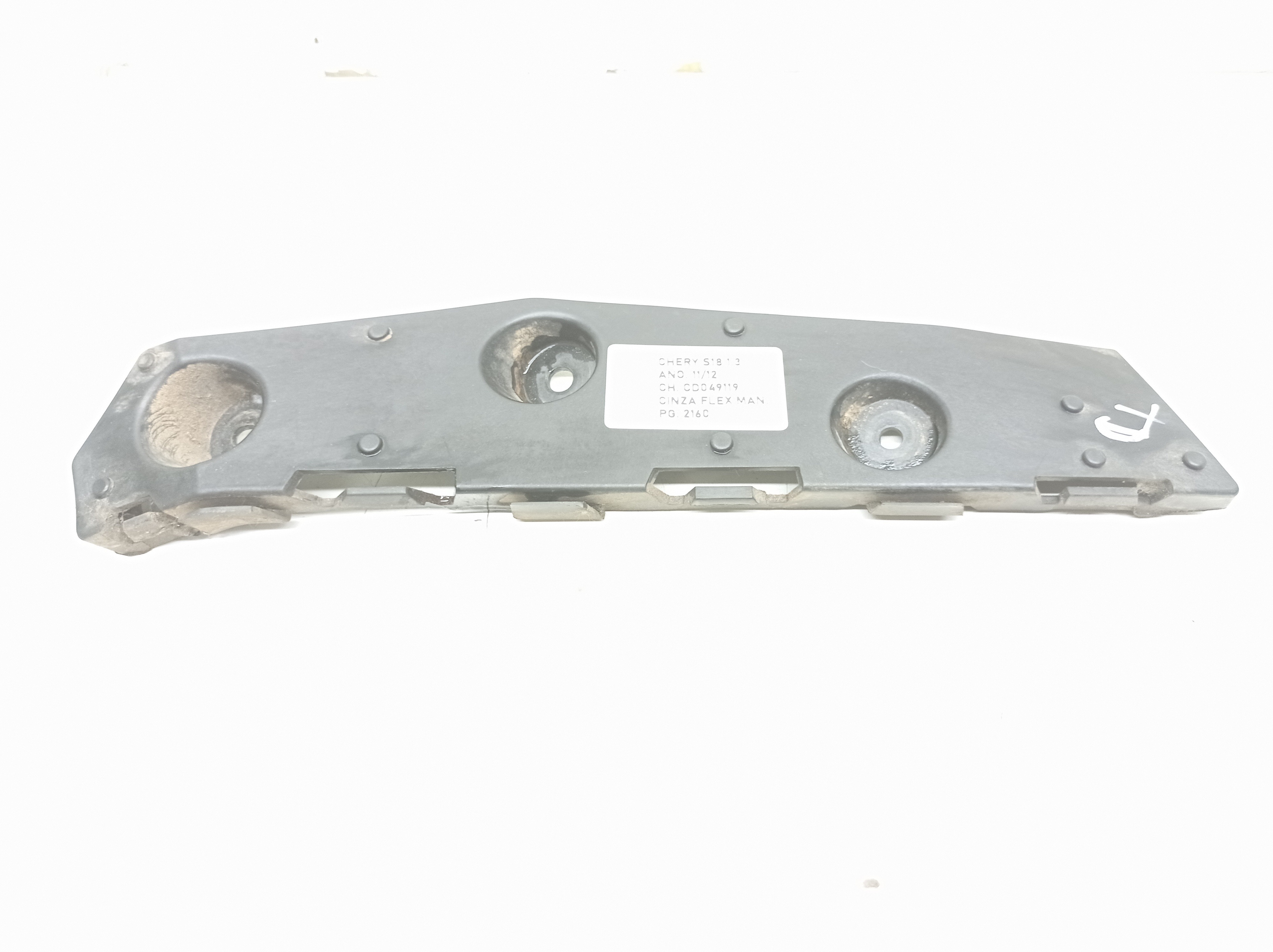 Guia Direita Parachoque Traseiro Chery S18 1.3 2011 / 2012