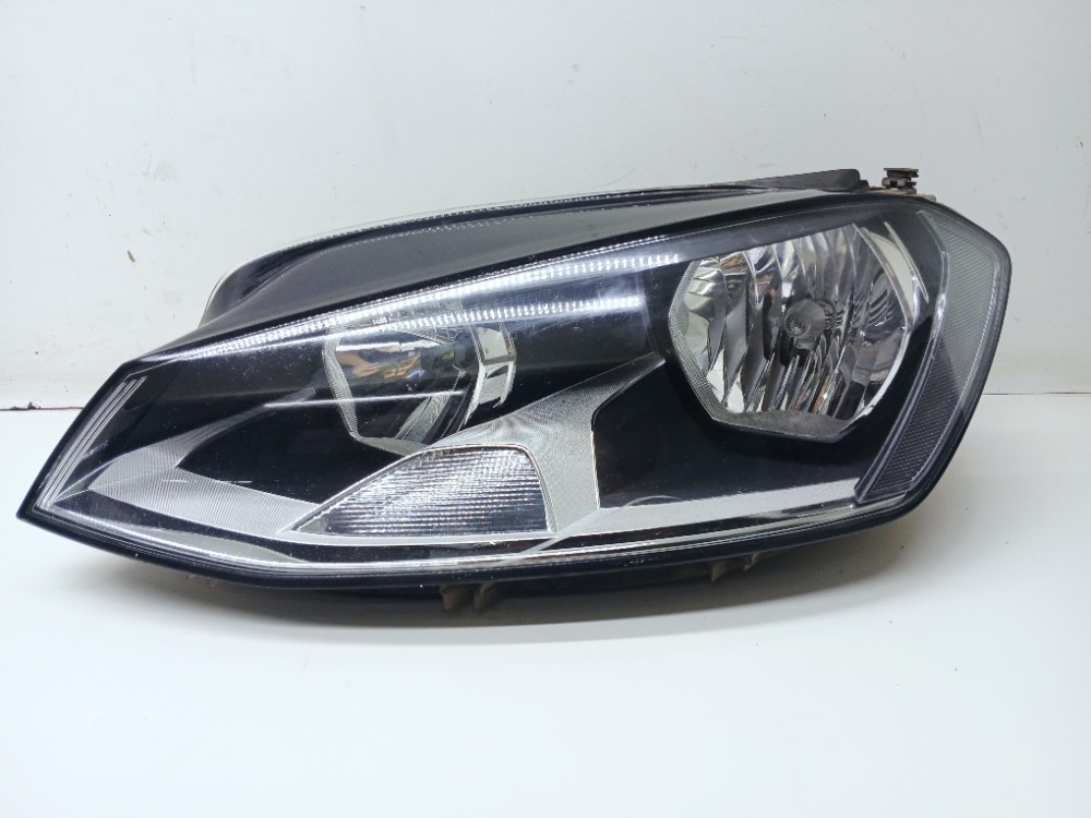 Farol Direito Vw Golf 1.4 2014 2015 5gm9411005a