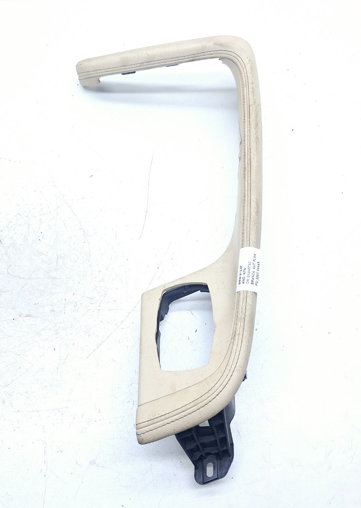 Acabamento Console Central Bmw X1 2.0 2016 9335214