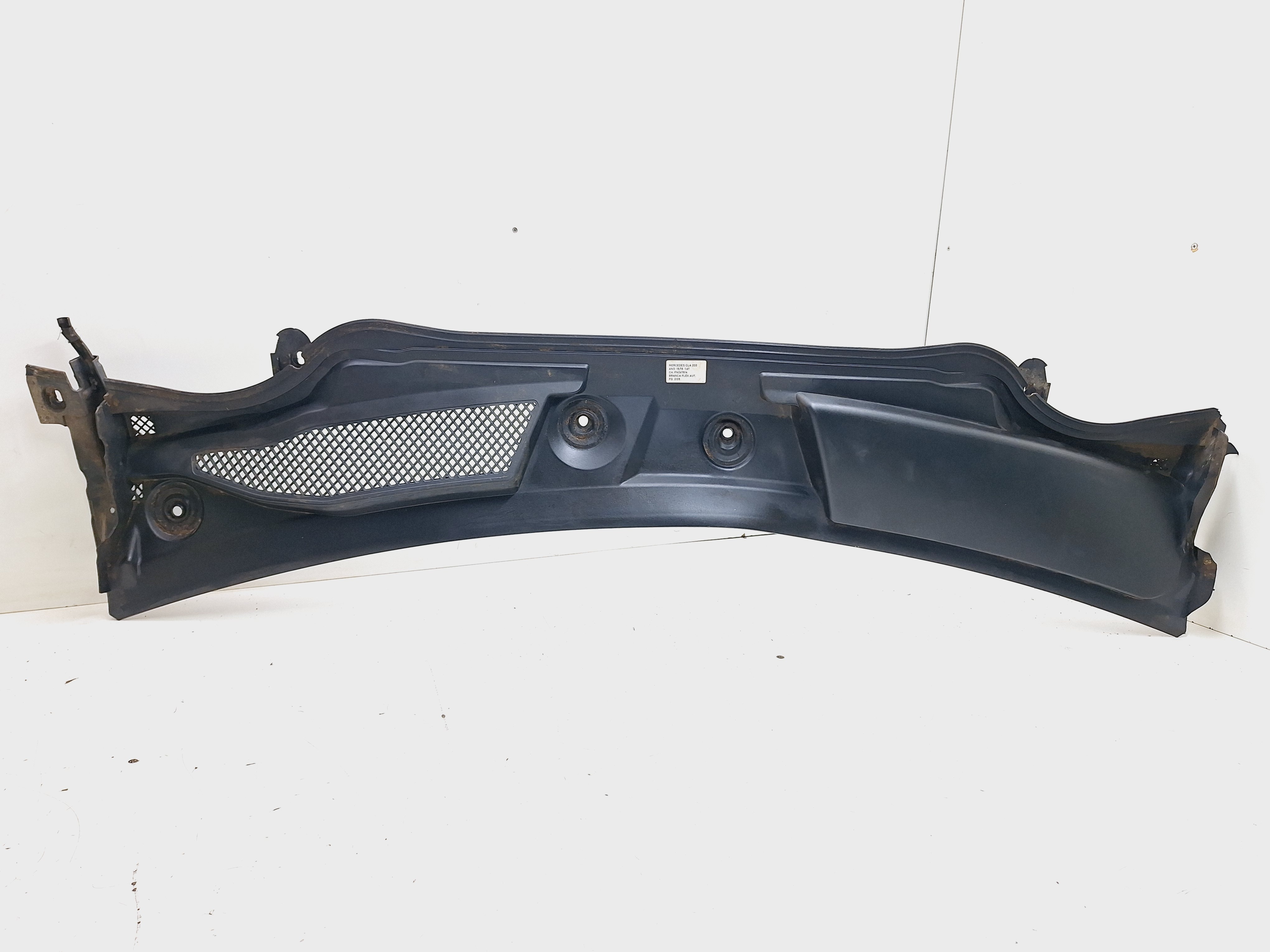 Acabamento Churrasqueira Mercedes Cla200 1.6 Turbo 2015