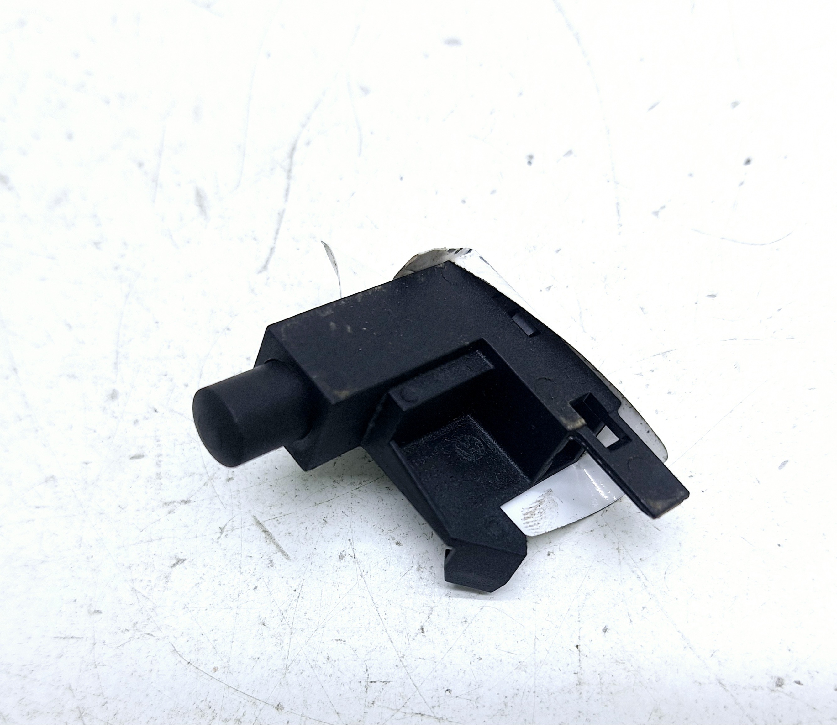Sensor Interruptor Estacionamento Virtus 1.4 2020 1j0947561 Preto