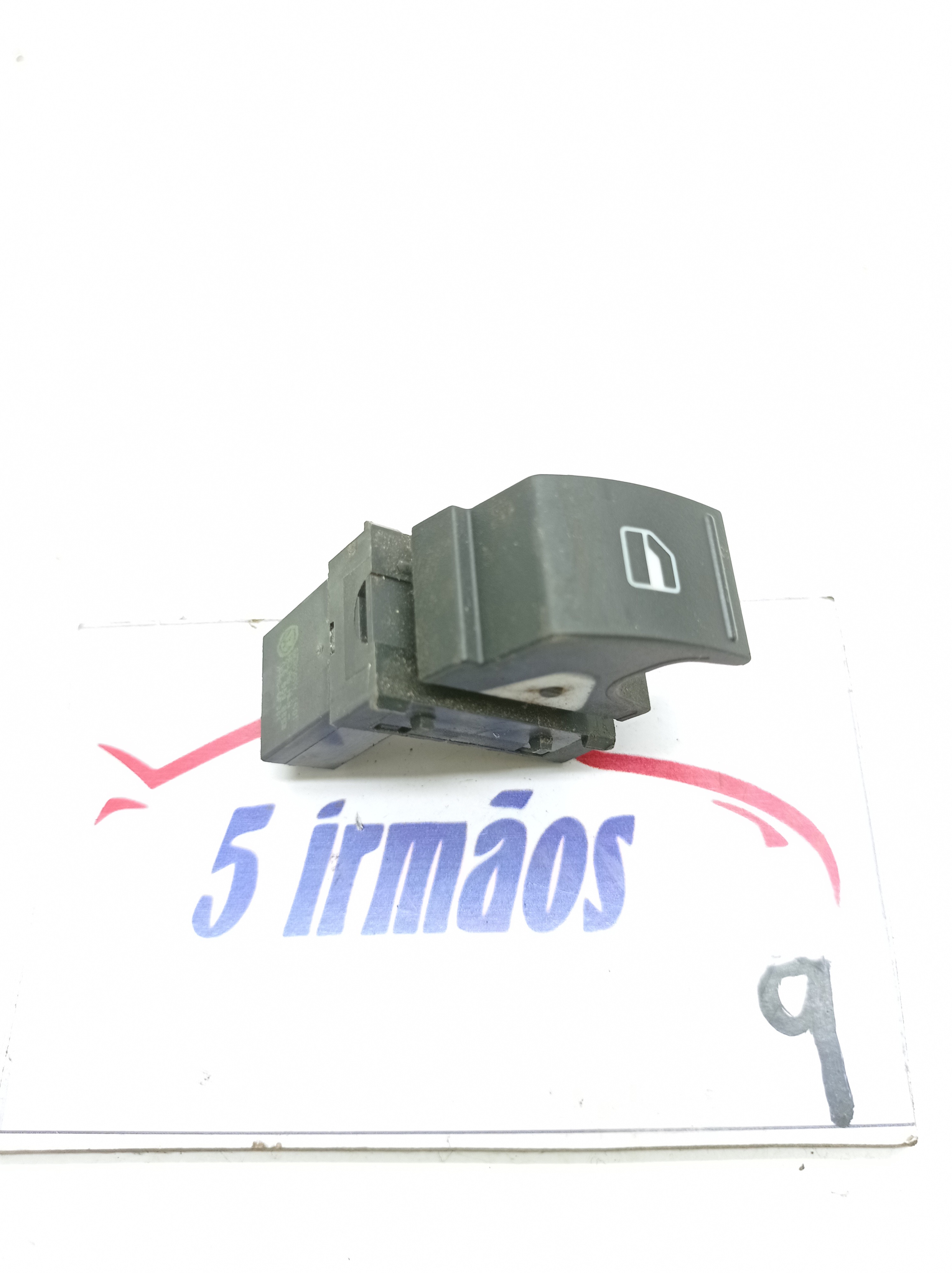 Comando Vidro Traseiro Esquerdo Vw Jetta Tsi 2.0 2011