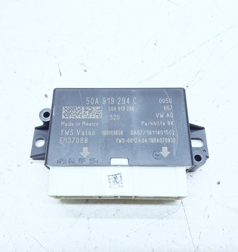 Módulo Estacionamento Vw Jetta Gli 2.0 2019 5qa919294c