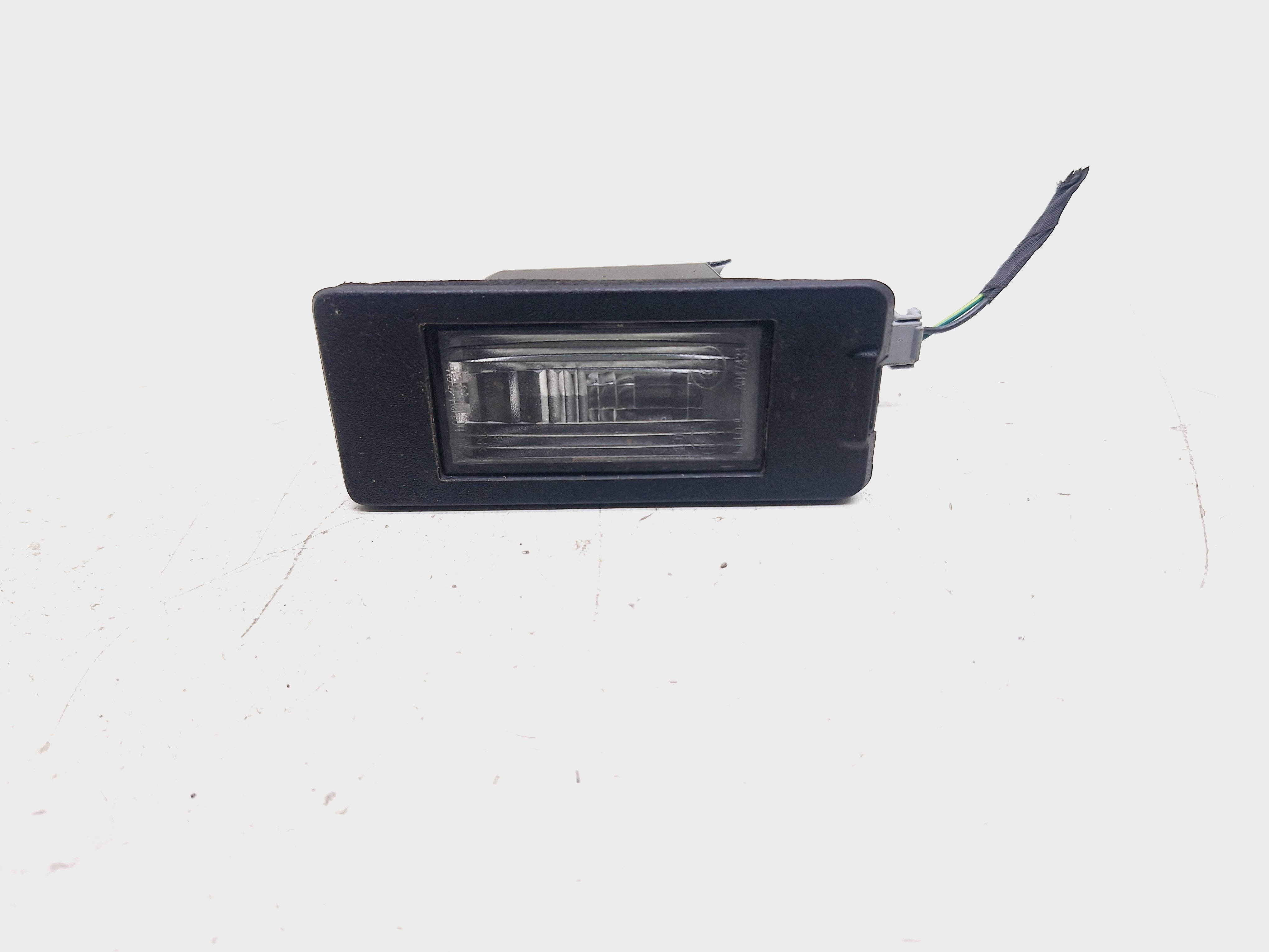 Luz Placa Gm Equinox Rs 1.5 Turbo 2021/ 2022 Nº13590043