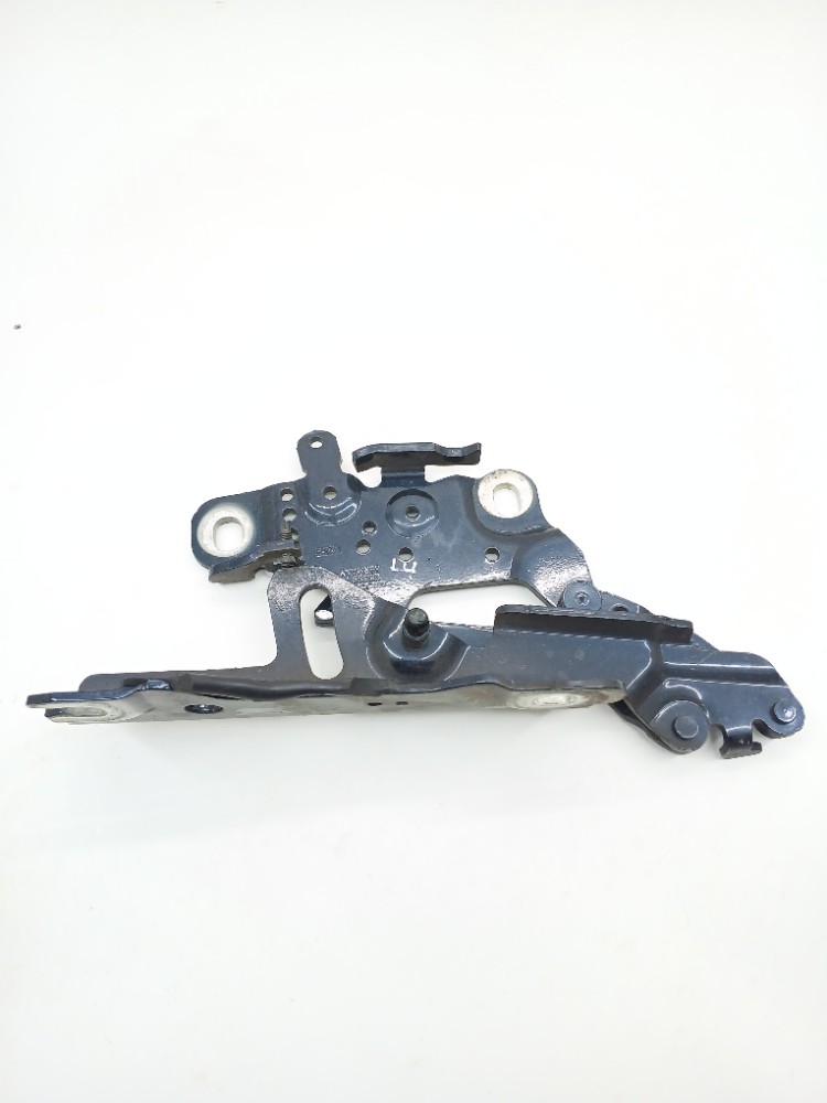 Dobradiça Esquerda Capô Bmw 120i 2.0 2015 2016 13989610