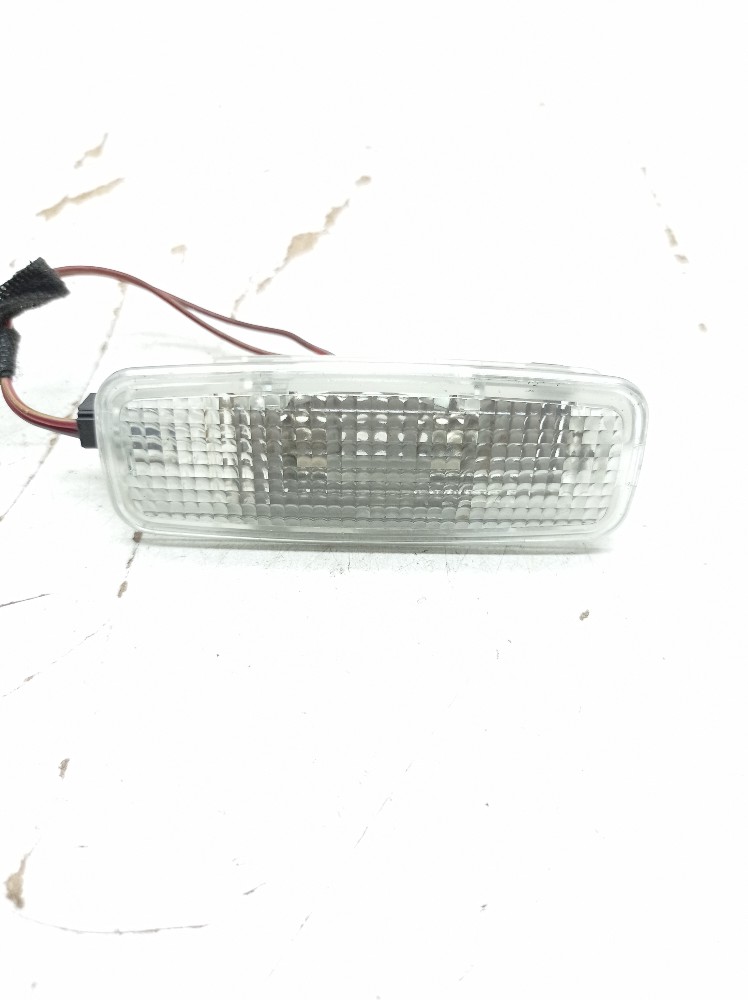 Luz Teto Cortesia Audi A4 2.0 2011 2012 4e0947105
