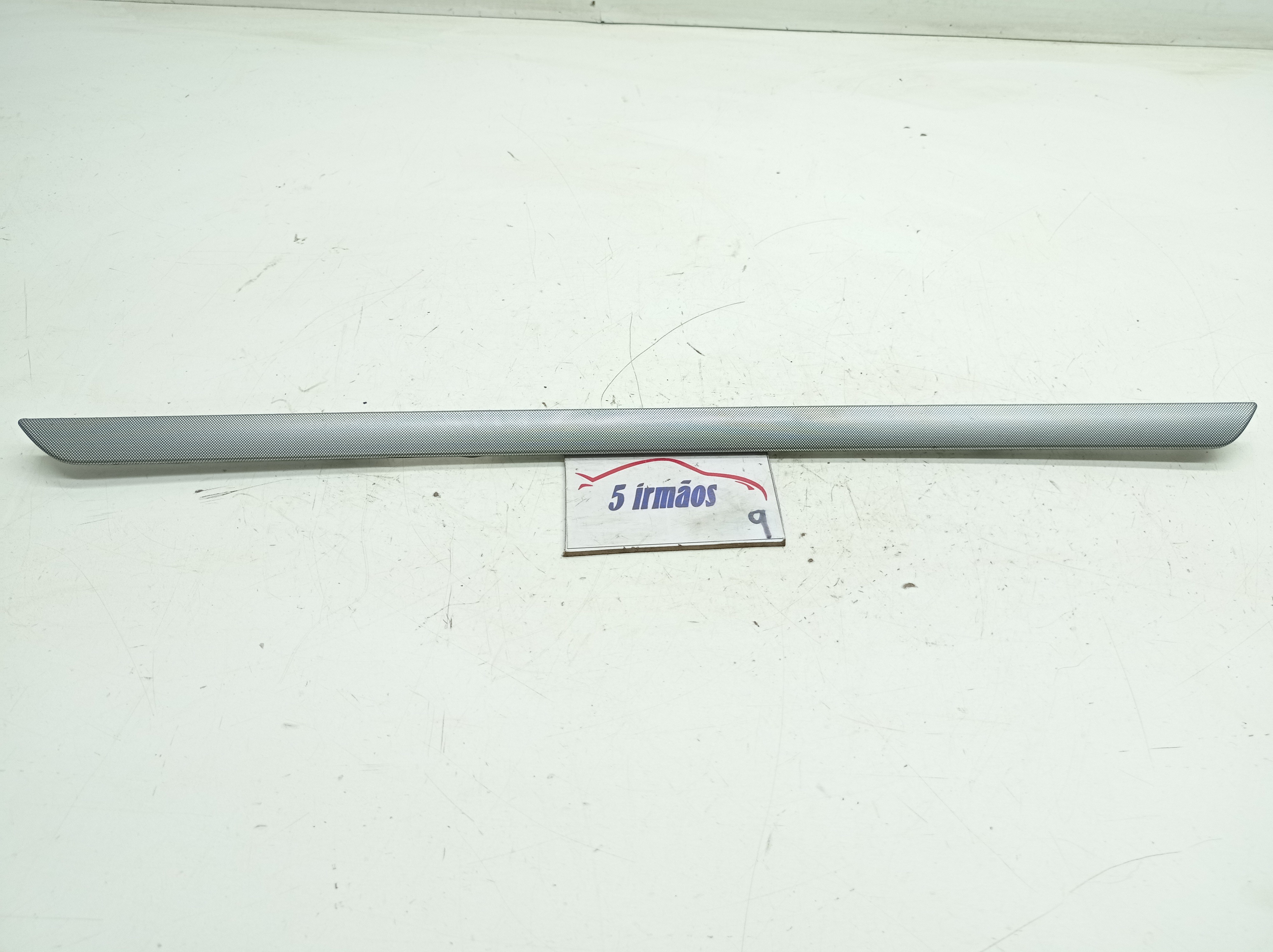 Friso Interno Porta Traseira Esquerda Vw Jetta 2.5 2008