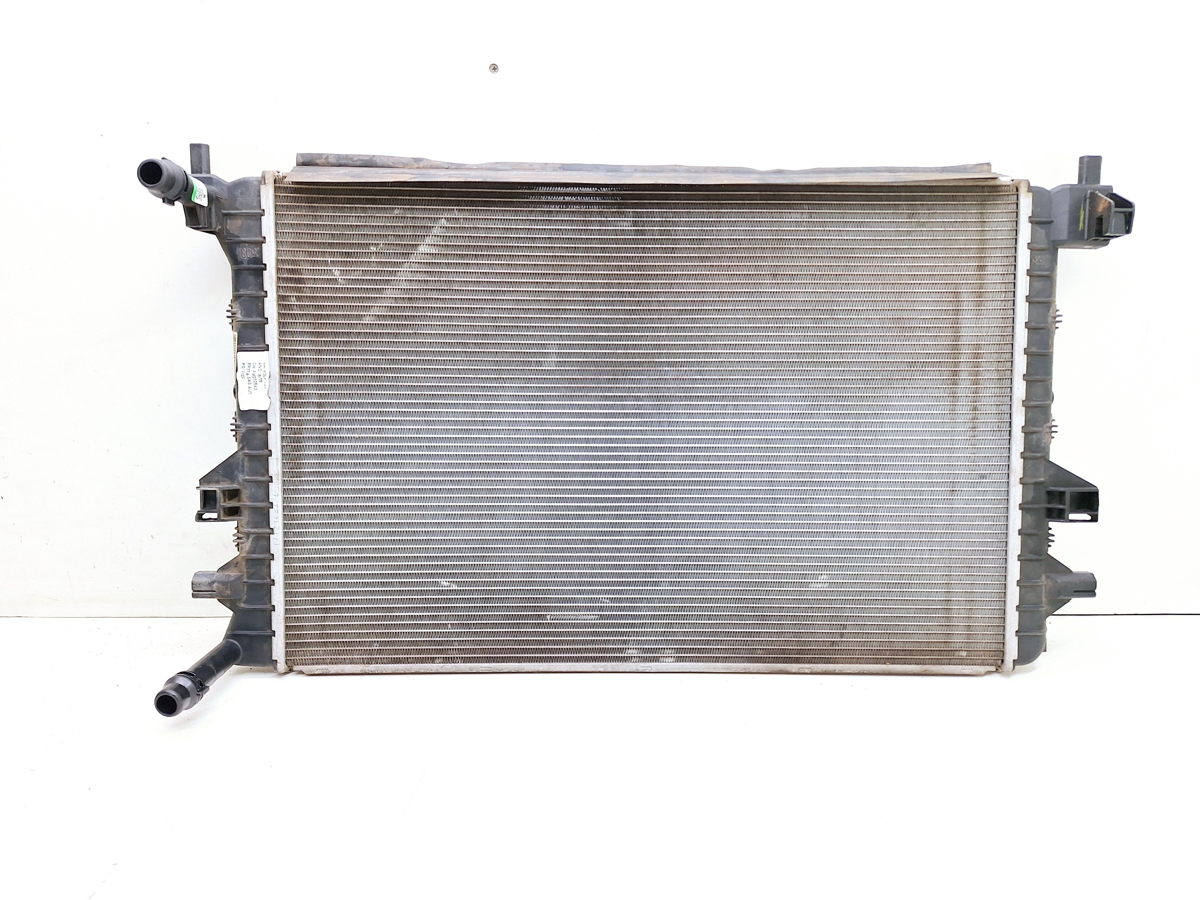 Intercooler Radiador Volkswagen Golf 1.4 2015 Nº5q0121251ej