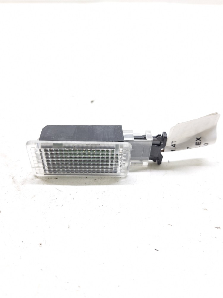 Luz cortesia porta luvas Vw Tiguan Tsi 1.4 2019 5g0947409
